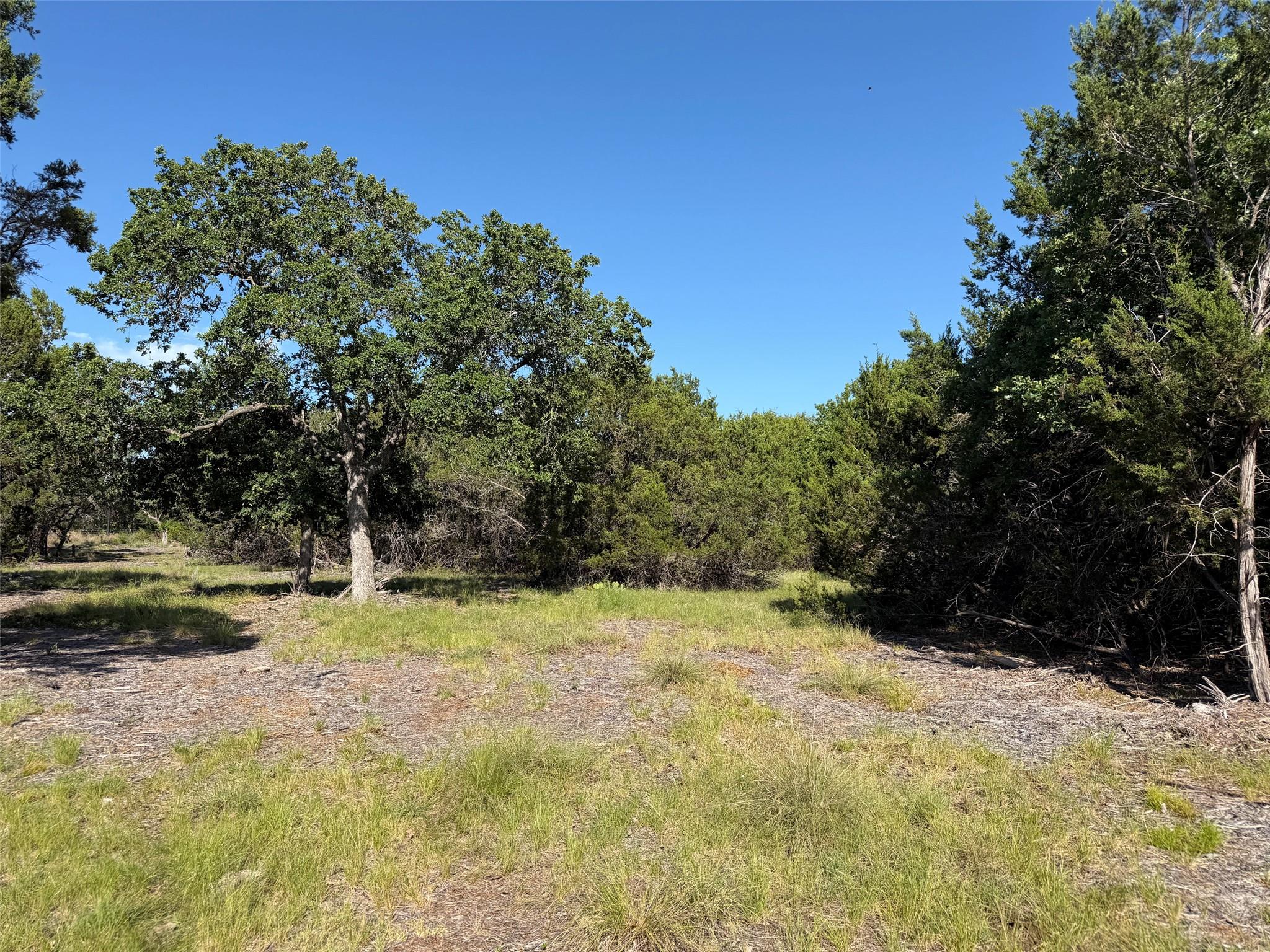 00 Cr 104 Rd — photo 1