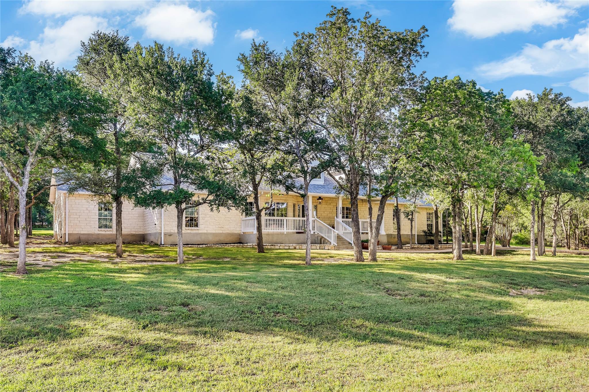 136  Territory Dr