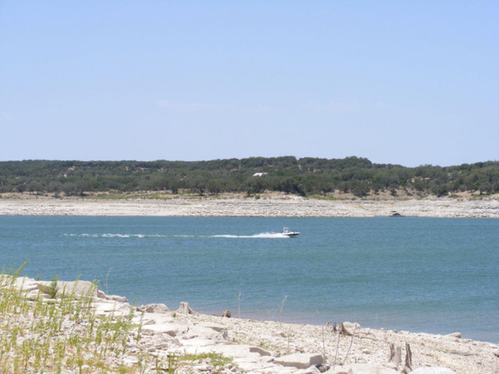 738 Deckhouse Dr — photo 1