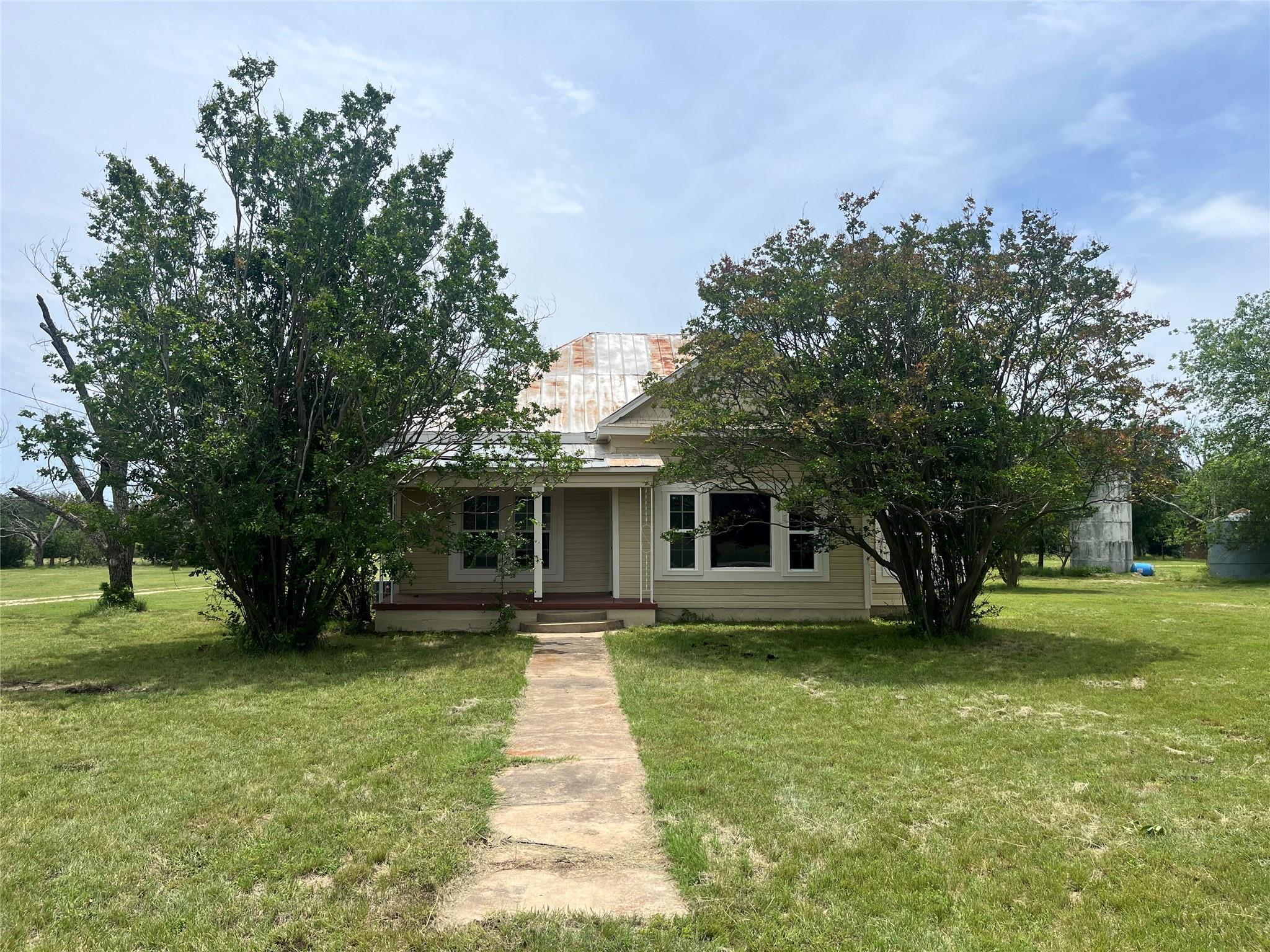 1312 Fm 581 Hwy E — photo 1