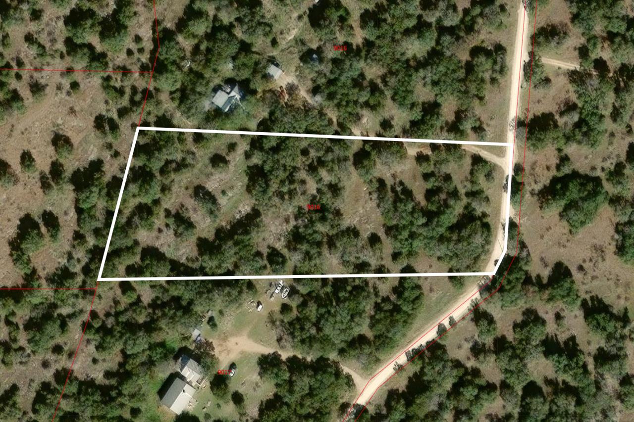 1365 Pedernales Hills Rd — photo 1
