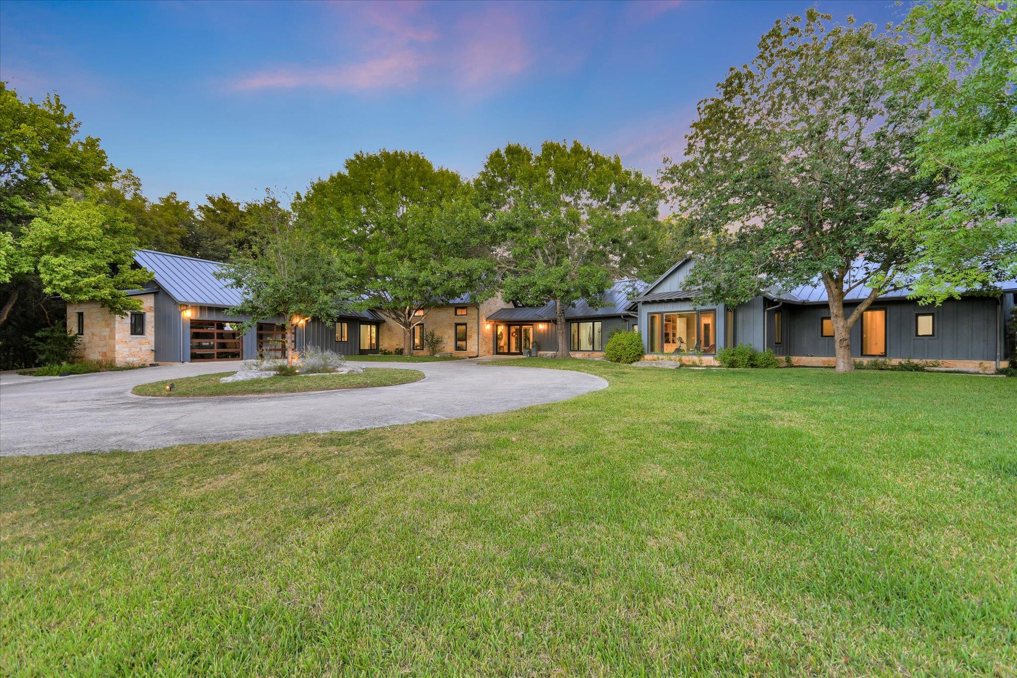 125 LAZY L Ln — photo 1