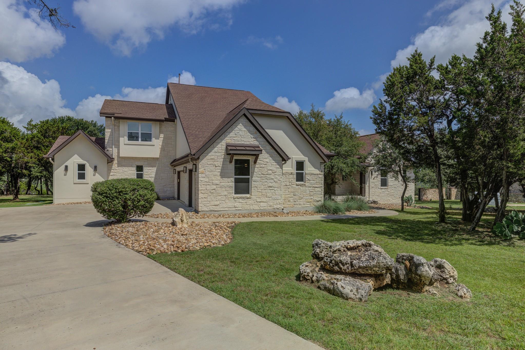 954 Covered Bridge Dr — photo 1