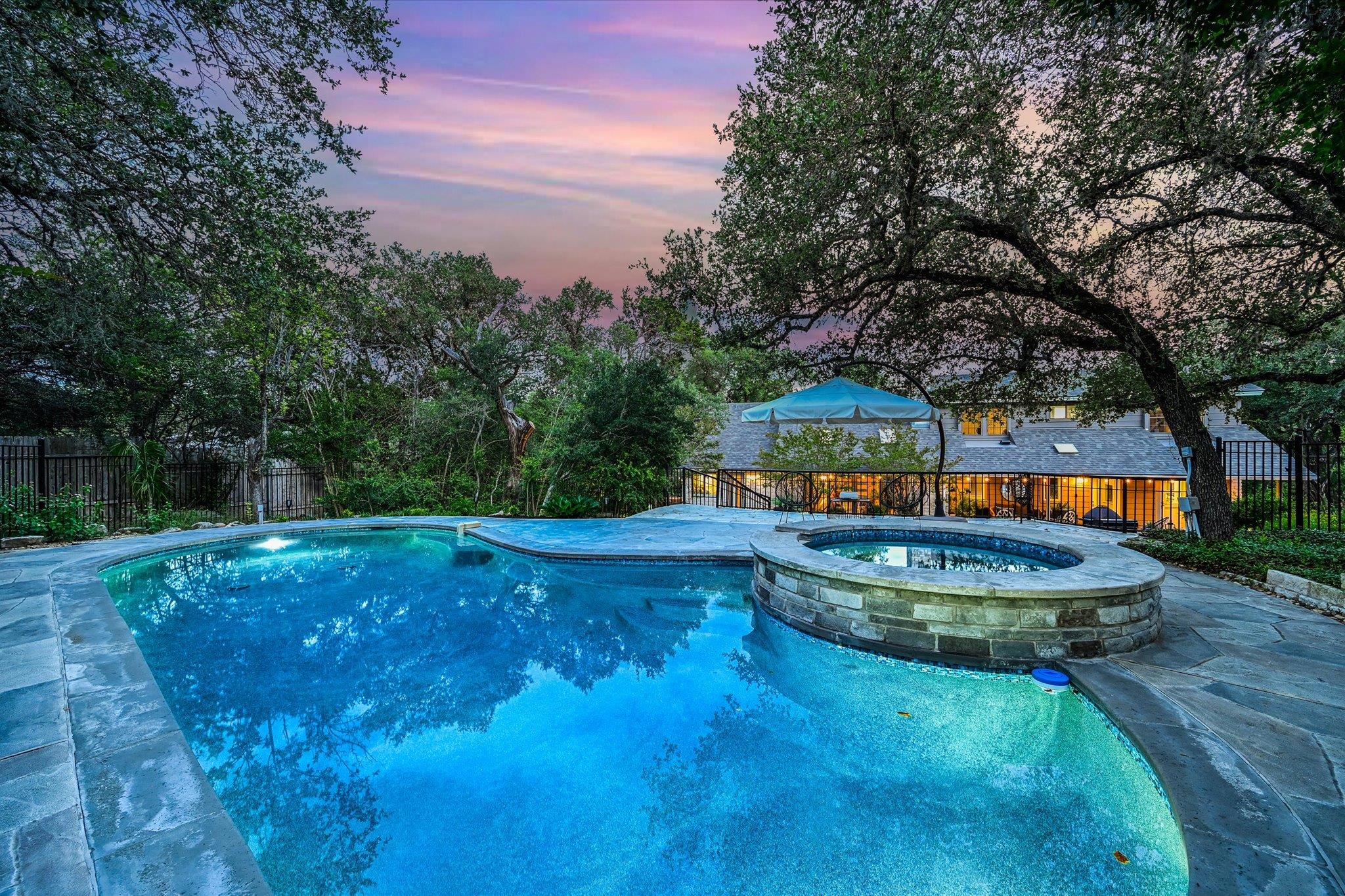 8310 Long Canyon Dr