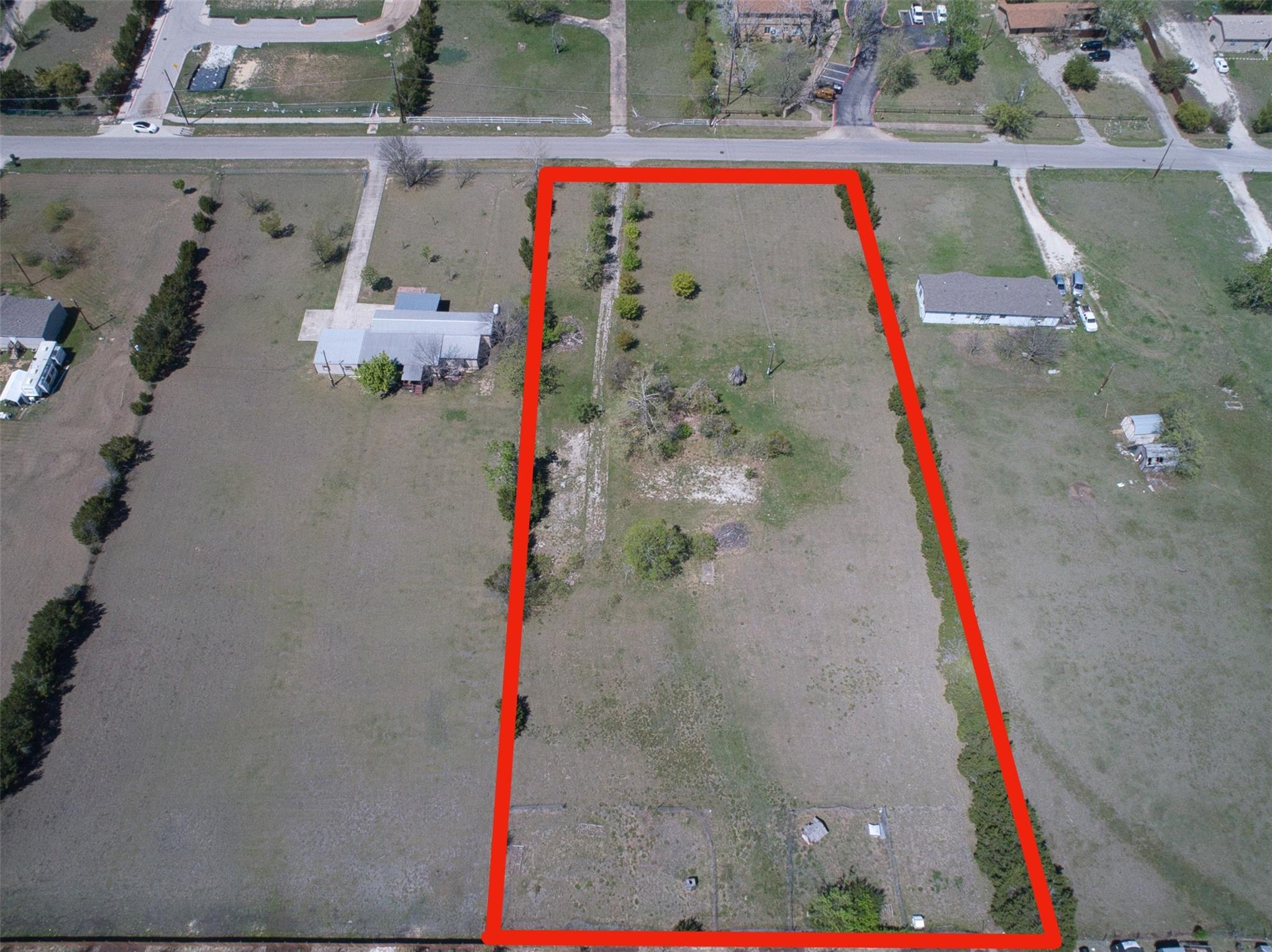 414 Lion Dr — photo 1