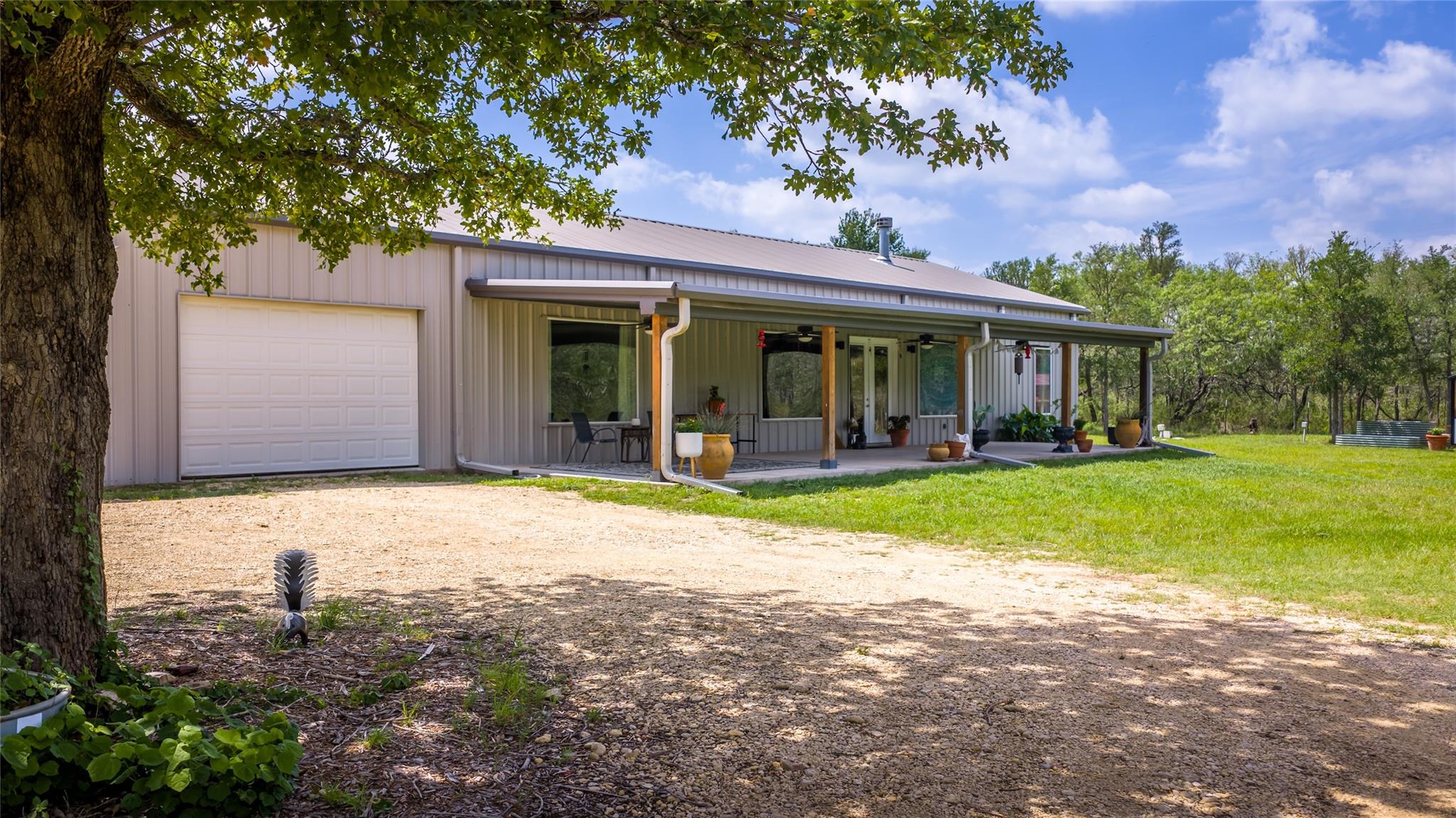 4082 Old Colony Line Rd — photo 1