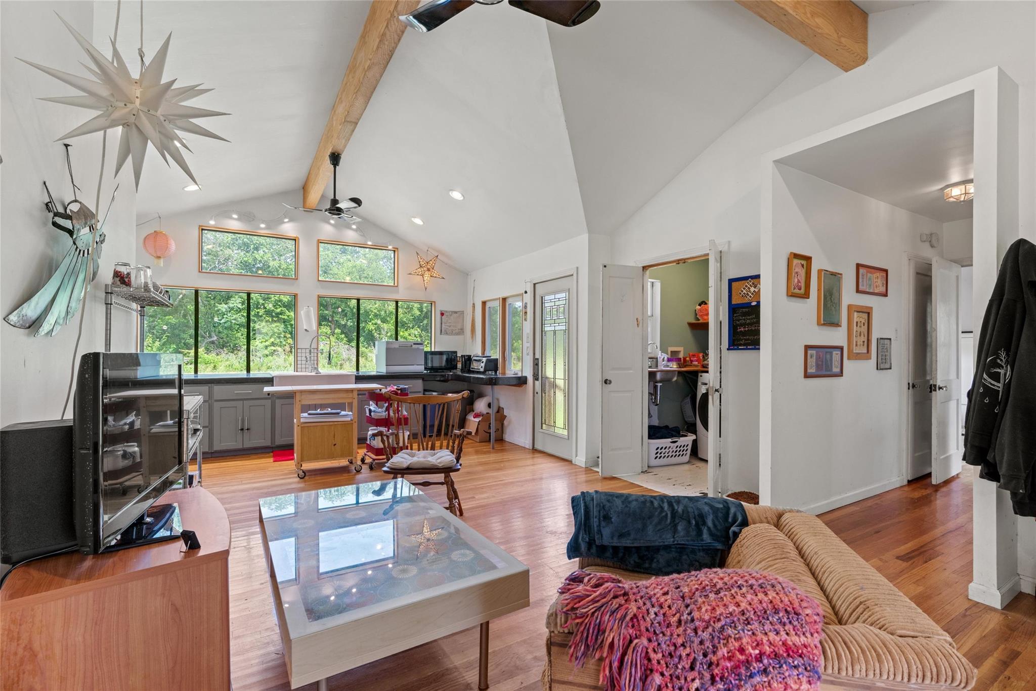 2400 Whirlaway Dr — photo 1
