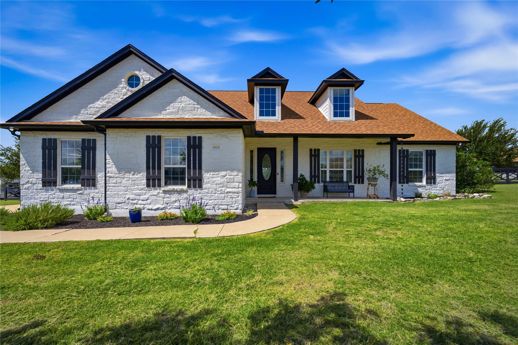 19011 Saint Raguel Rd — photo 1