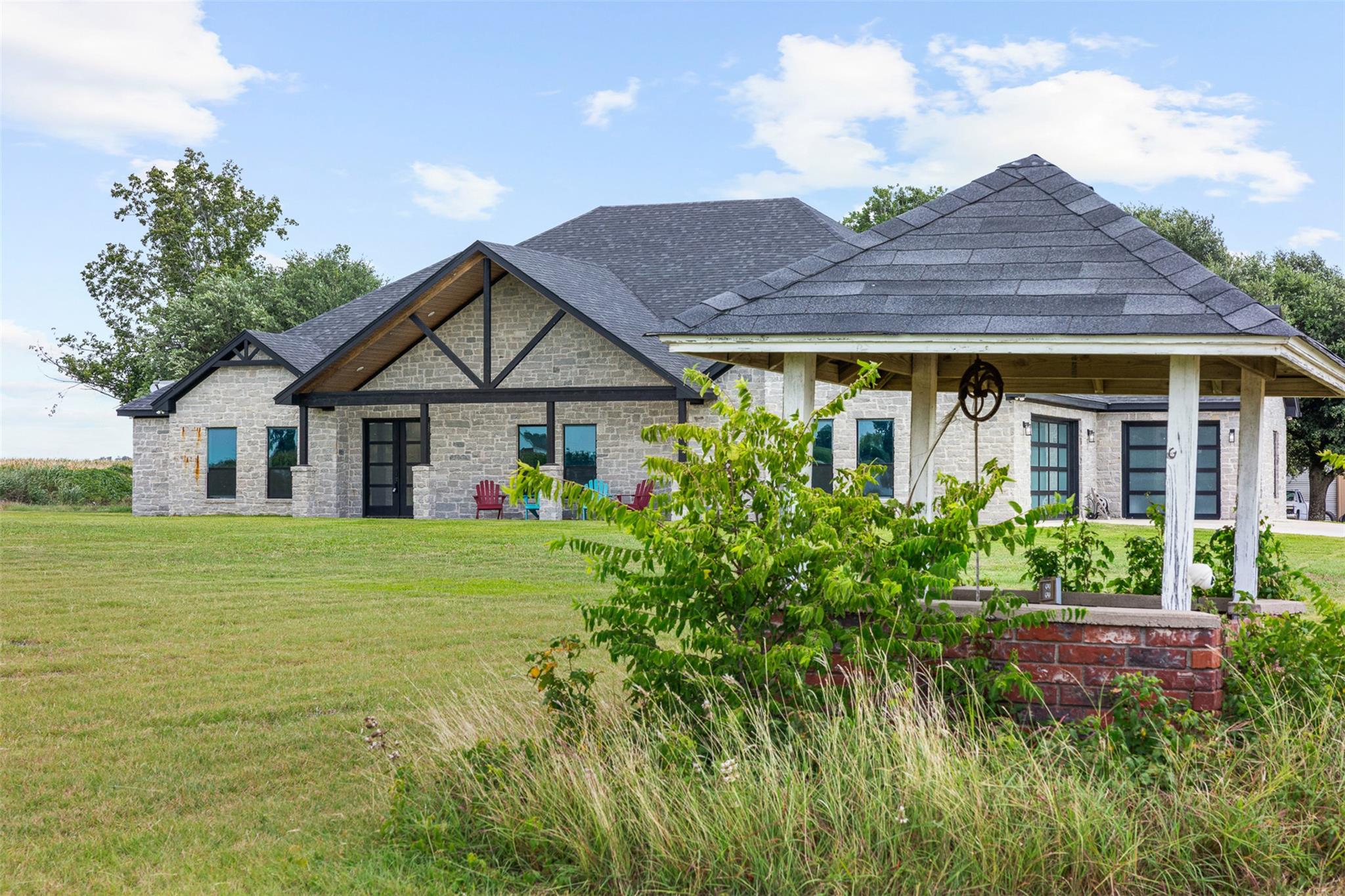 6021 N Fm 1915 None — photo 1