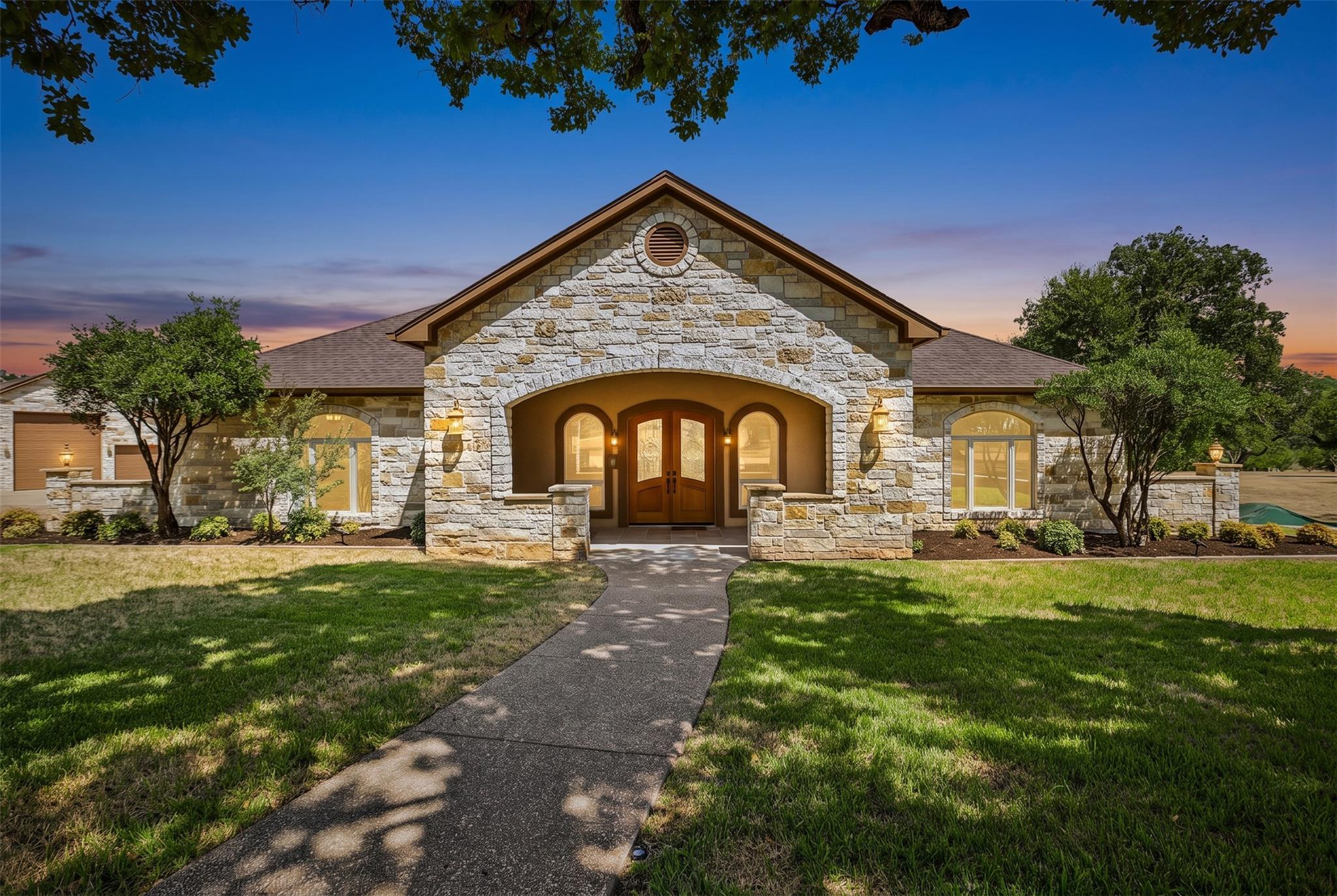 101 Flint Rock Trl — photo 1