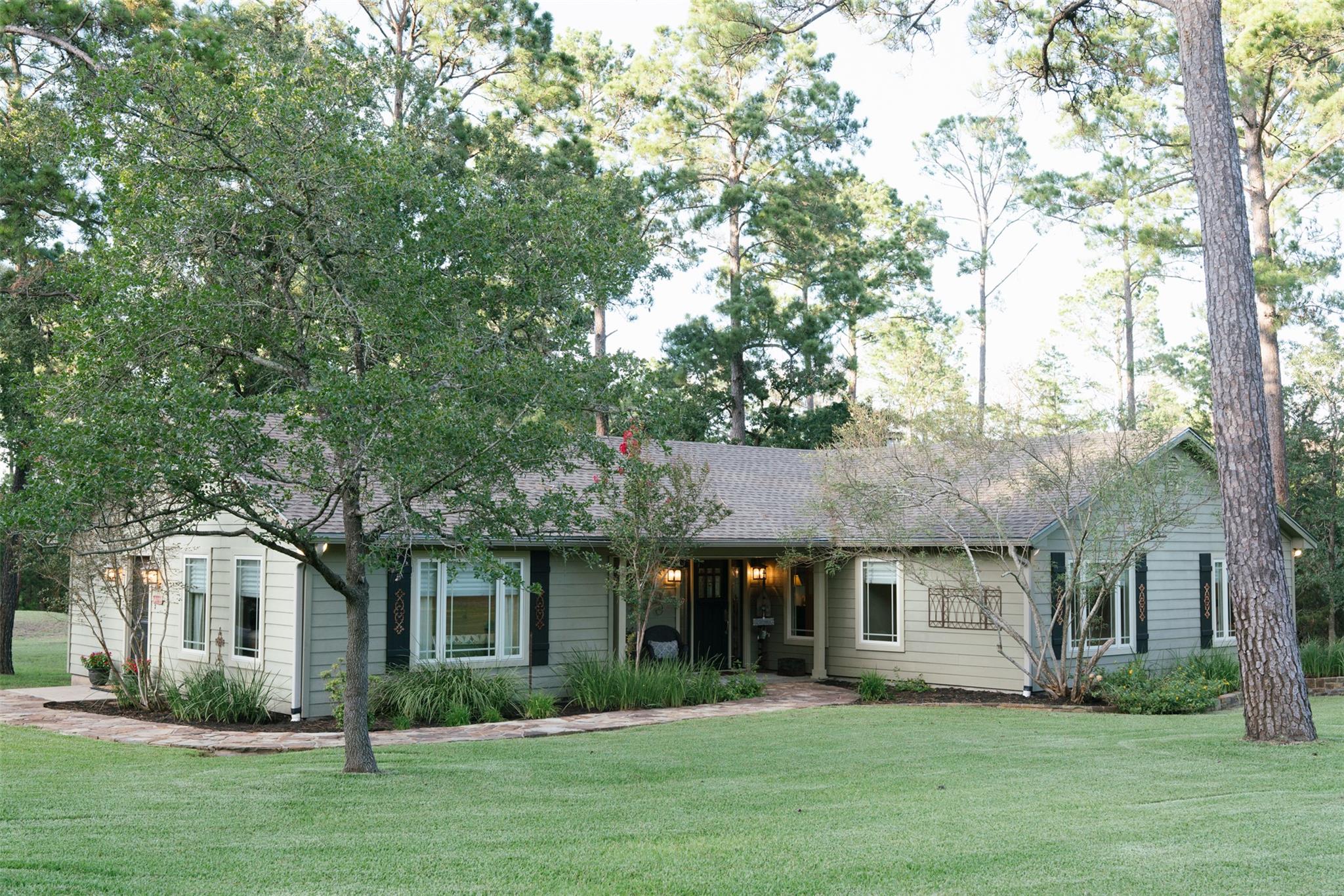248 JZJ Ln — photo 1