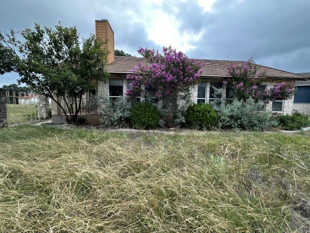 1125 Lakeshore Dr — photo 1