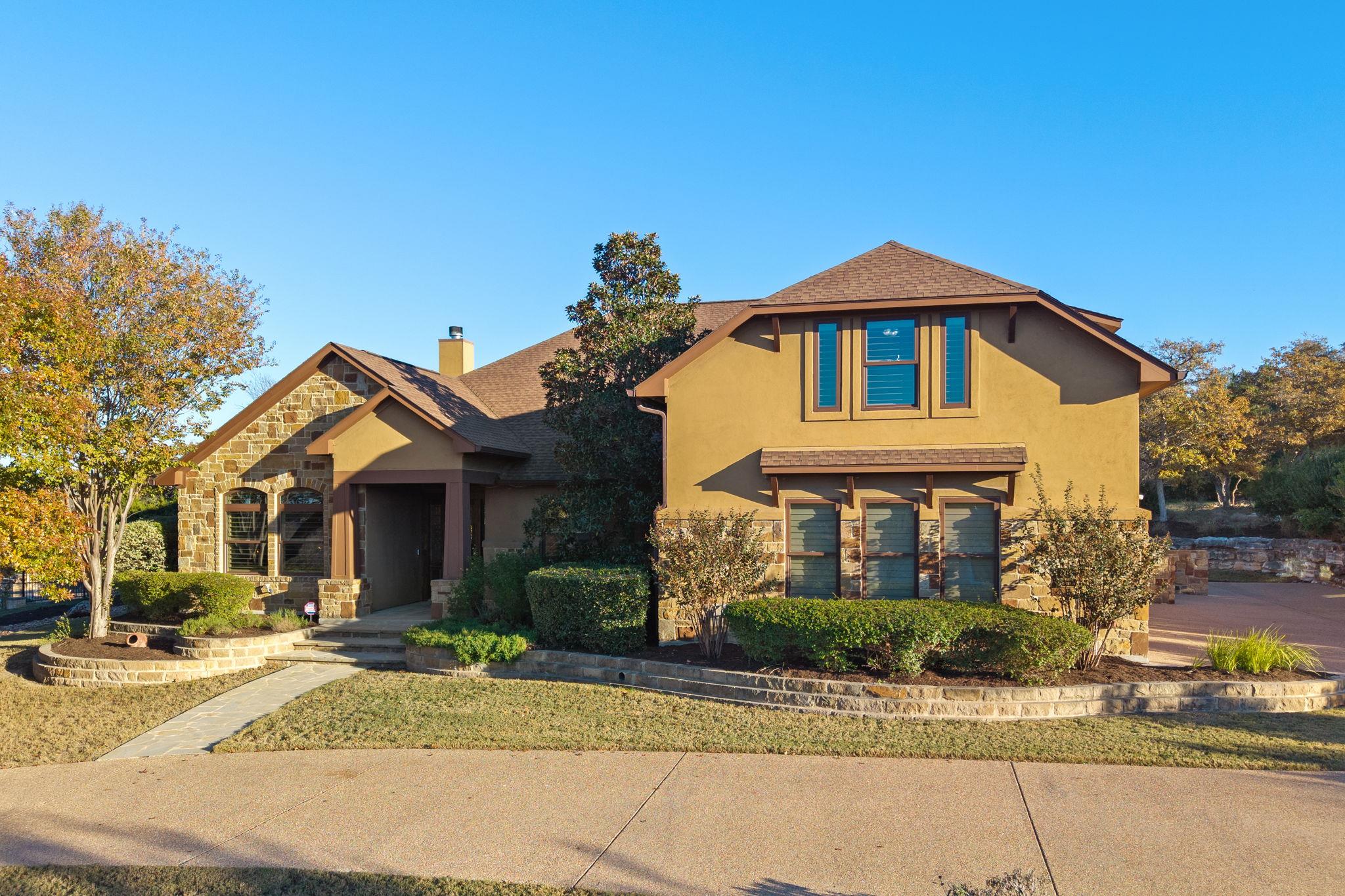 204 Overlook Ct — photo 1