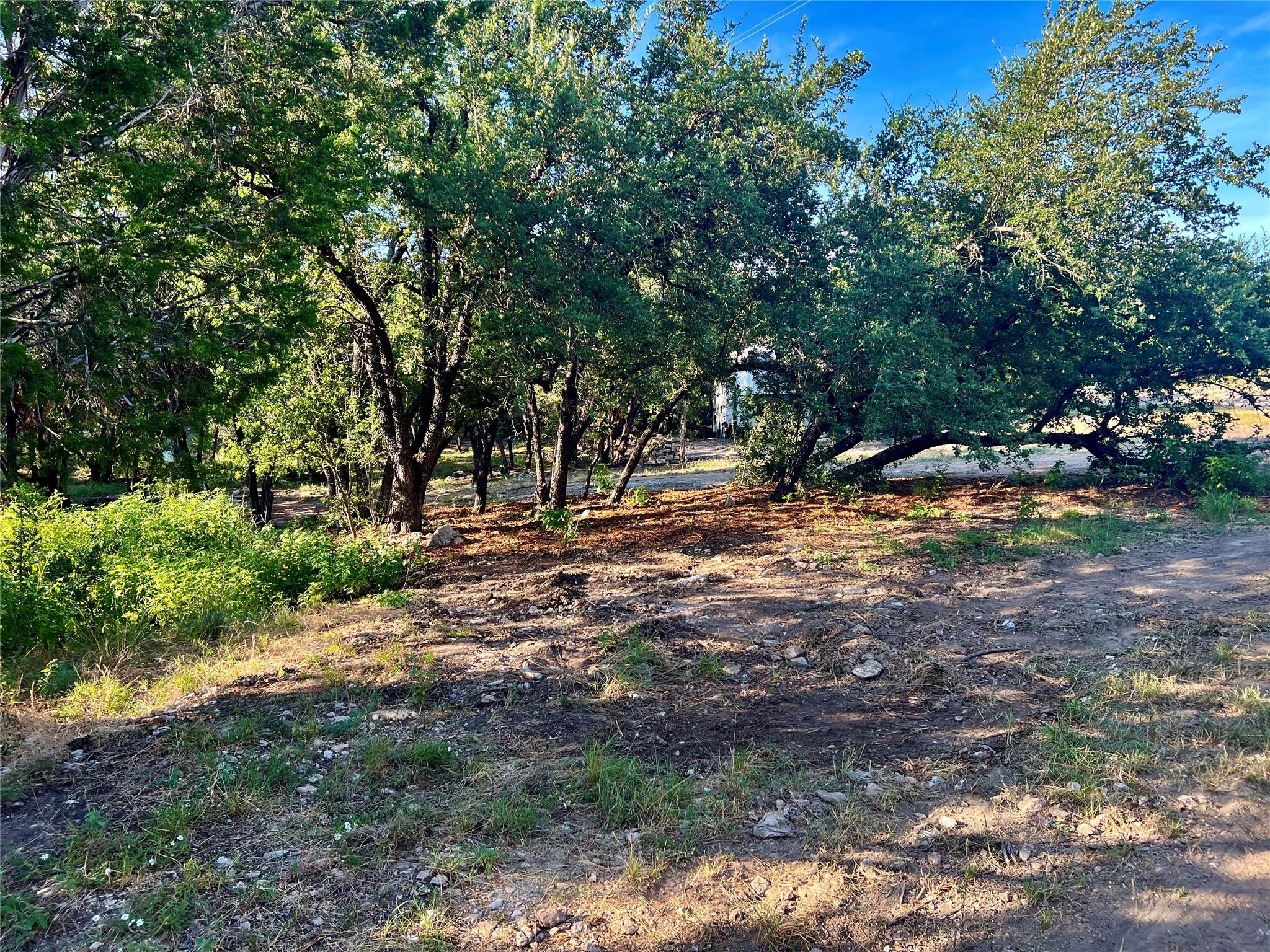 4914 WELETKA Dr — photo 1