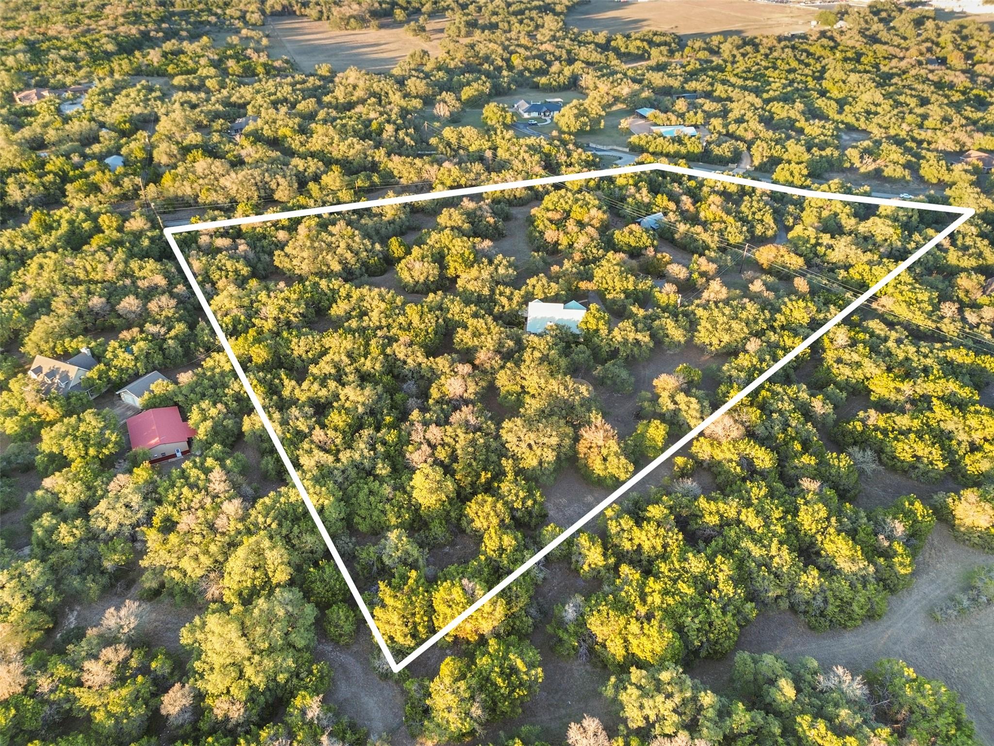 301 Crystal Meadows Dr — photo 1