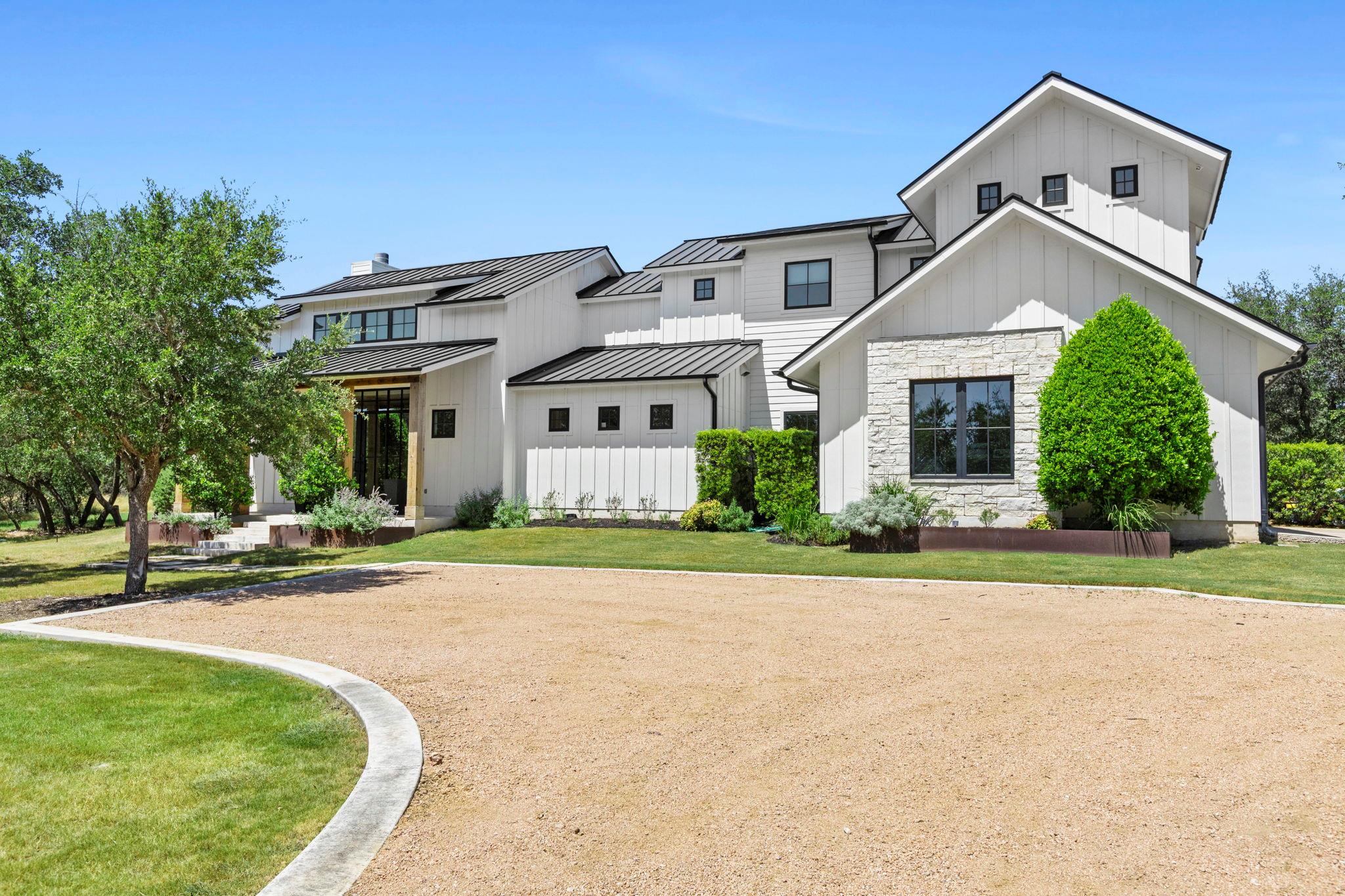 1408 Likeness Rd — photo 1