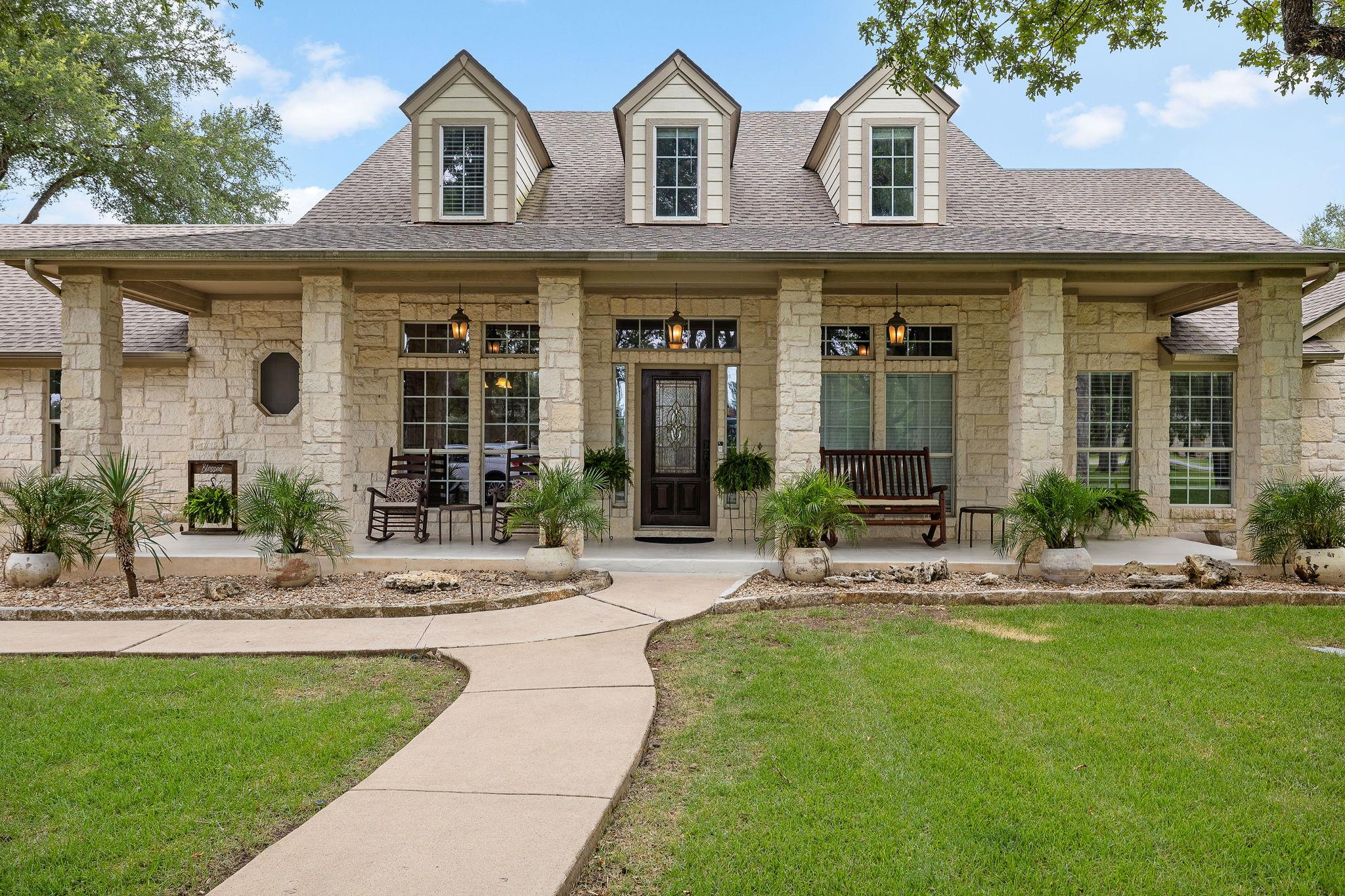 214 Park Place Dr — photo 1