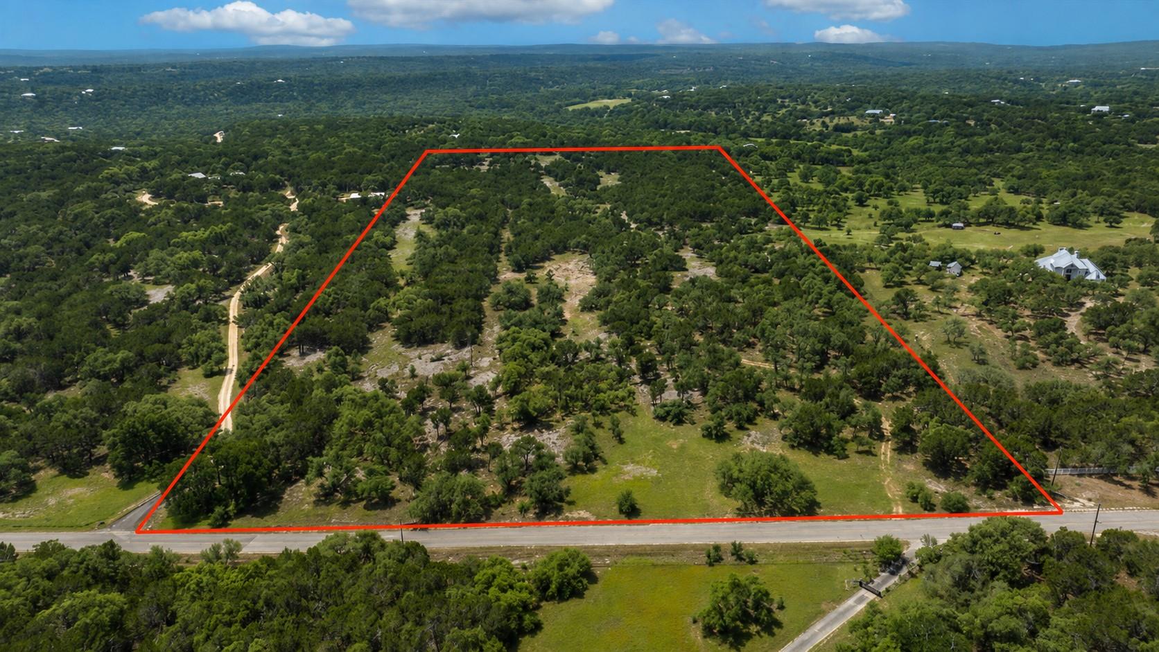 1400 Panther Creek Rd — photo 1