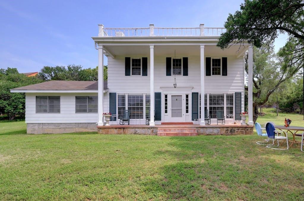 119 River Pl — photo 1