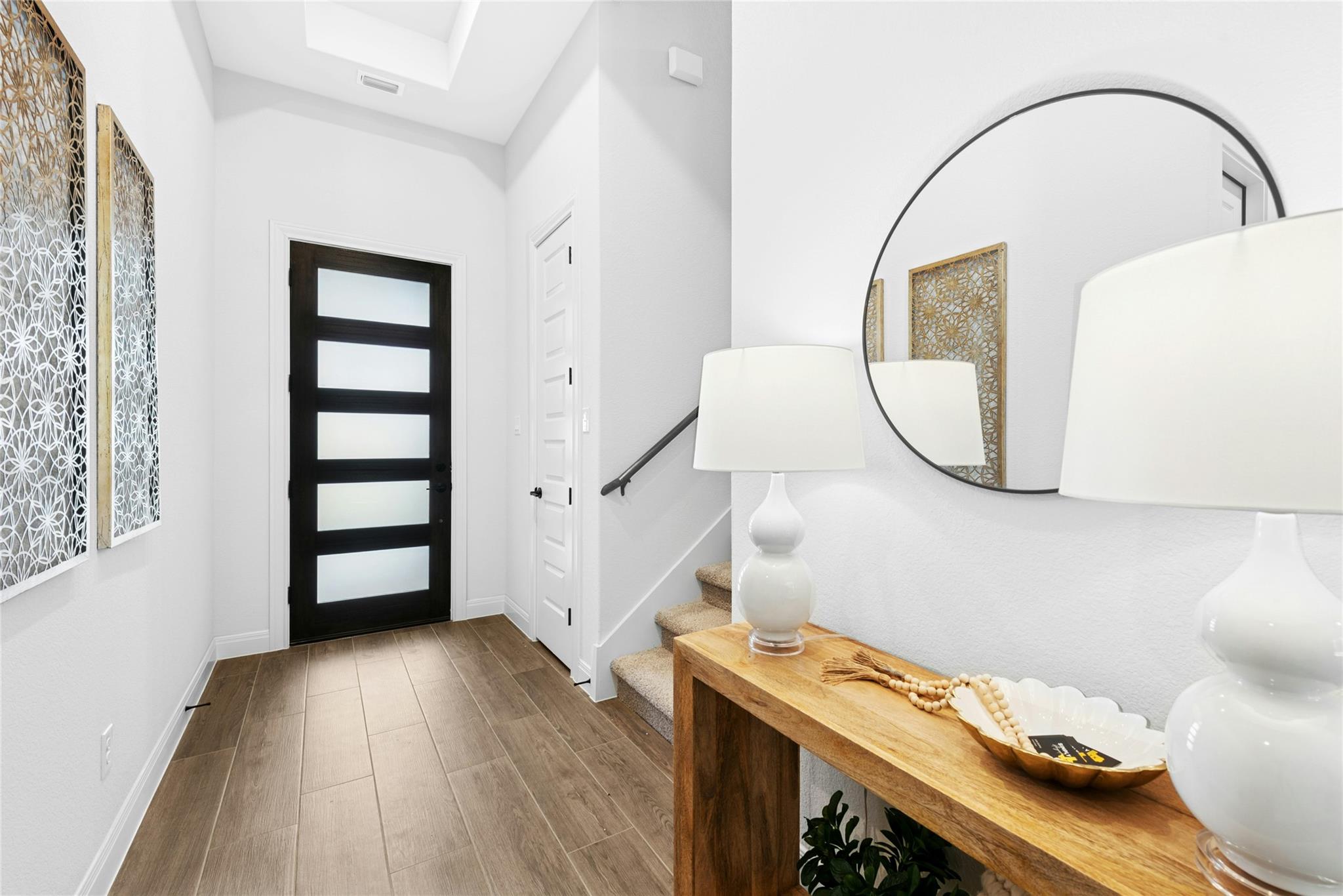 Photo 3