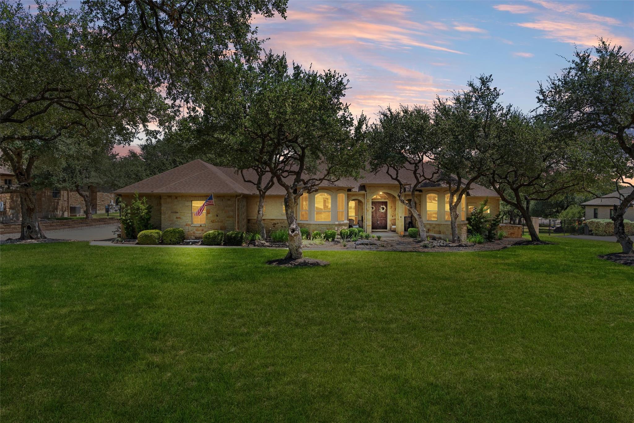 104 Vista Ln — photo 1