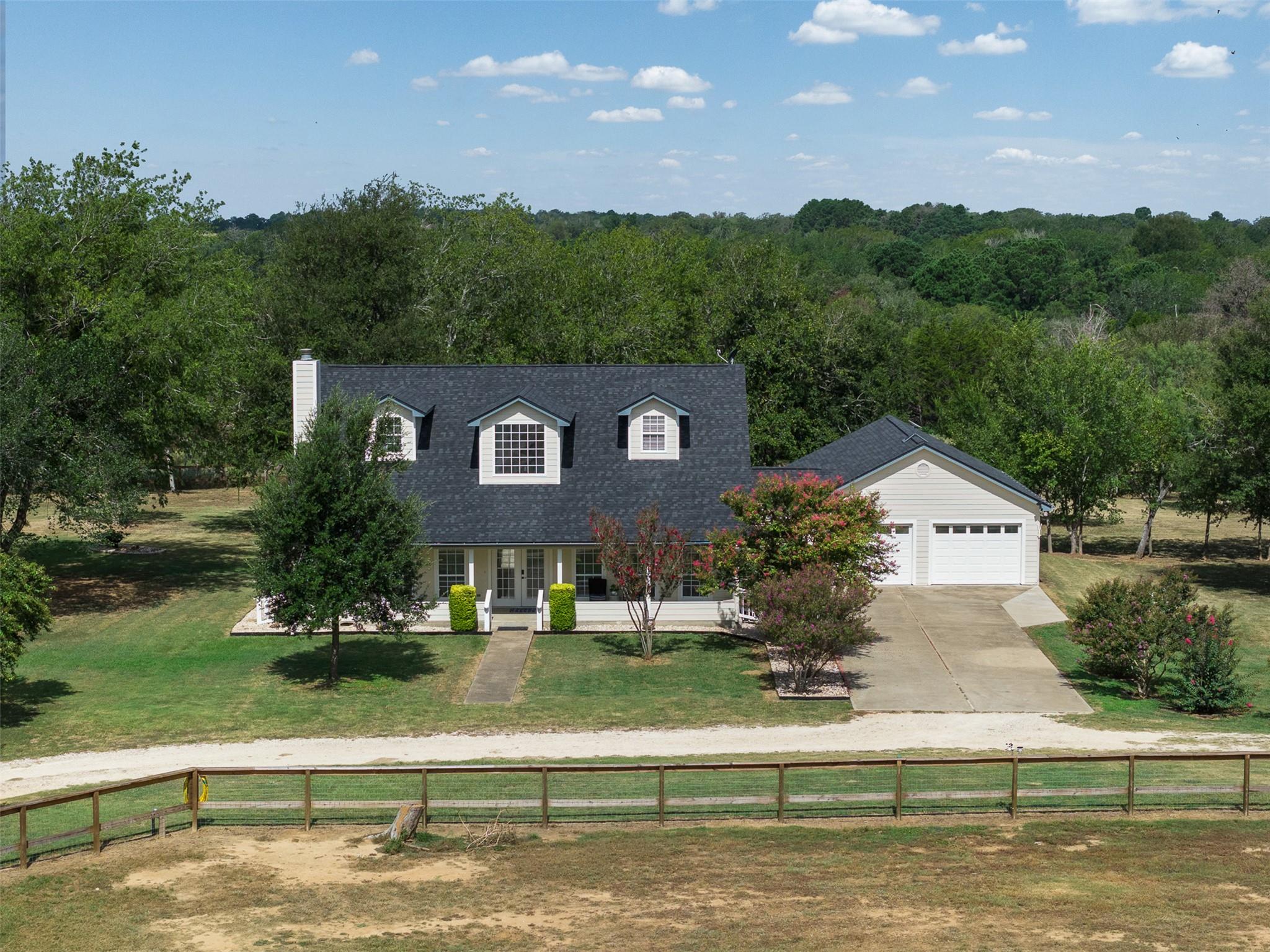 577 Herron Trl — photo 1