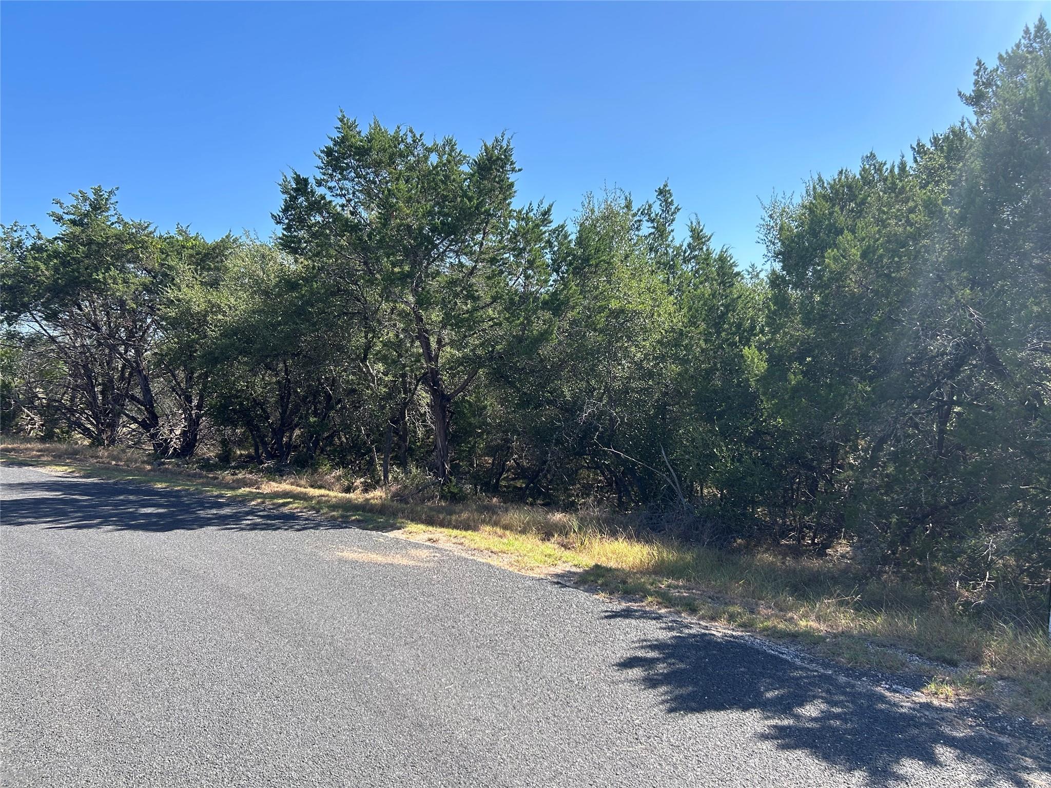 201 Sunset Rd — photo 1