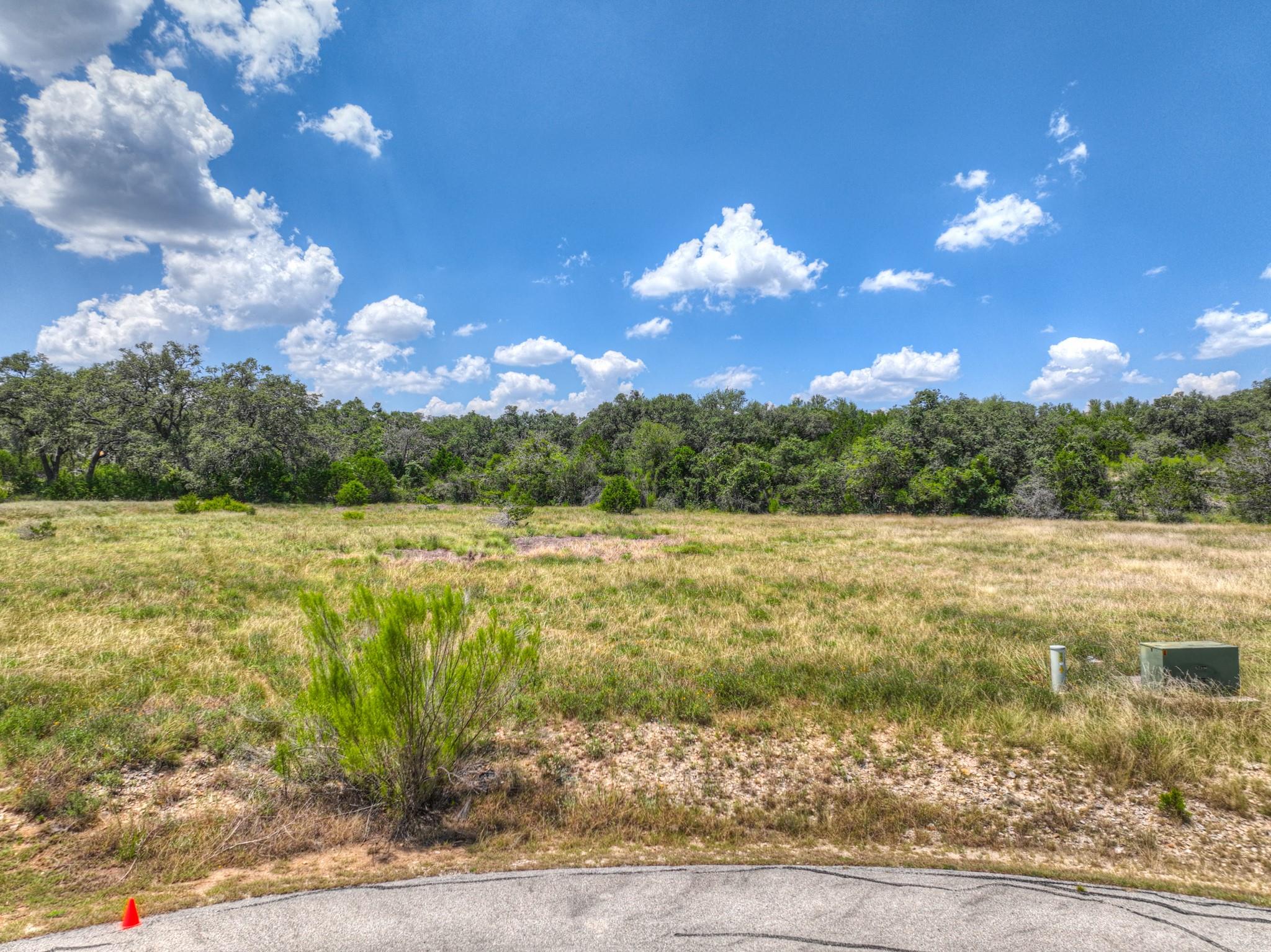 2121 Camino Way — photo 1
