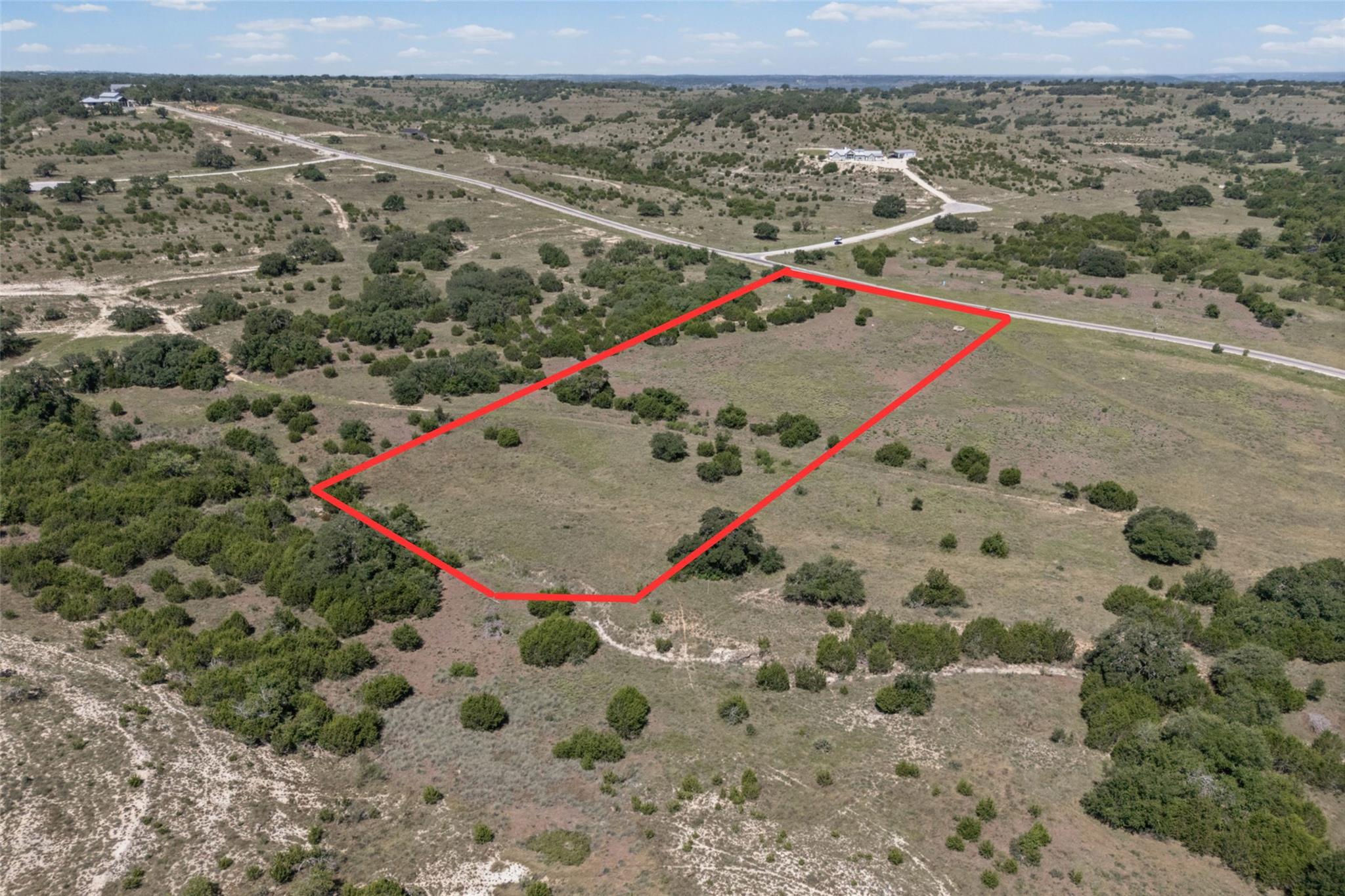1495 Majestic Hills Dr — photo 1