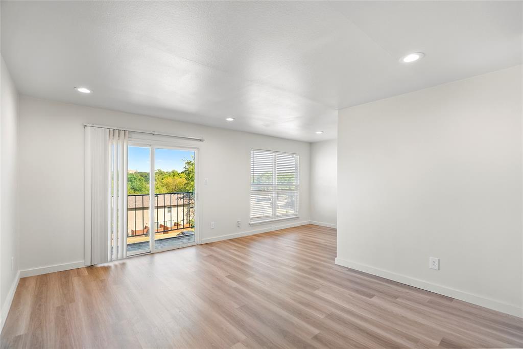 3819 Southway Dr #211 — photo 1