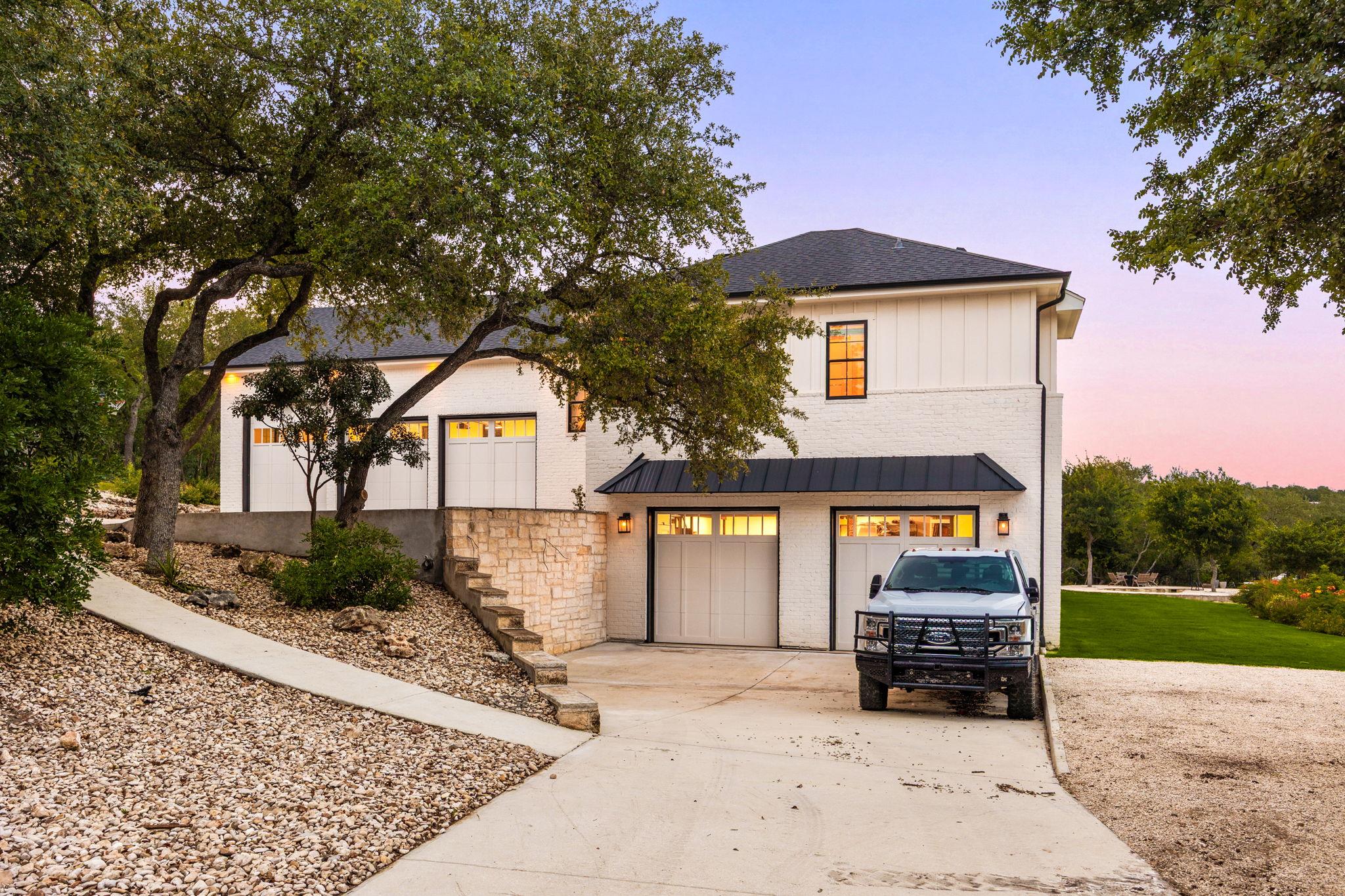 359 Ash Juniper Dr — photo 1