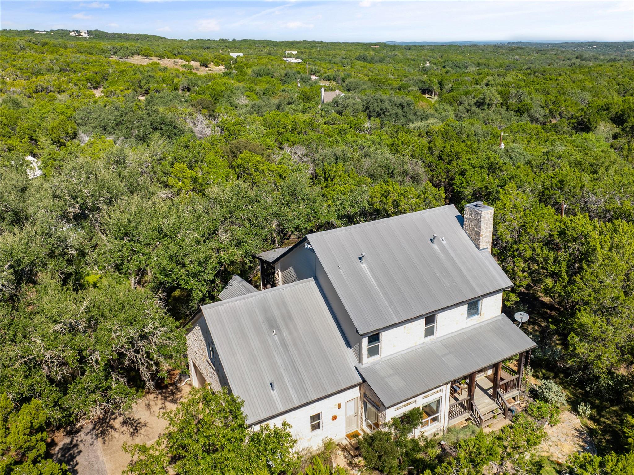 2422 Stagecoach Ranch Rd — photo 1