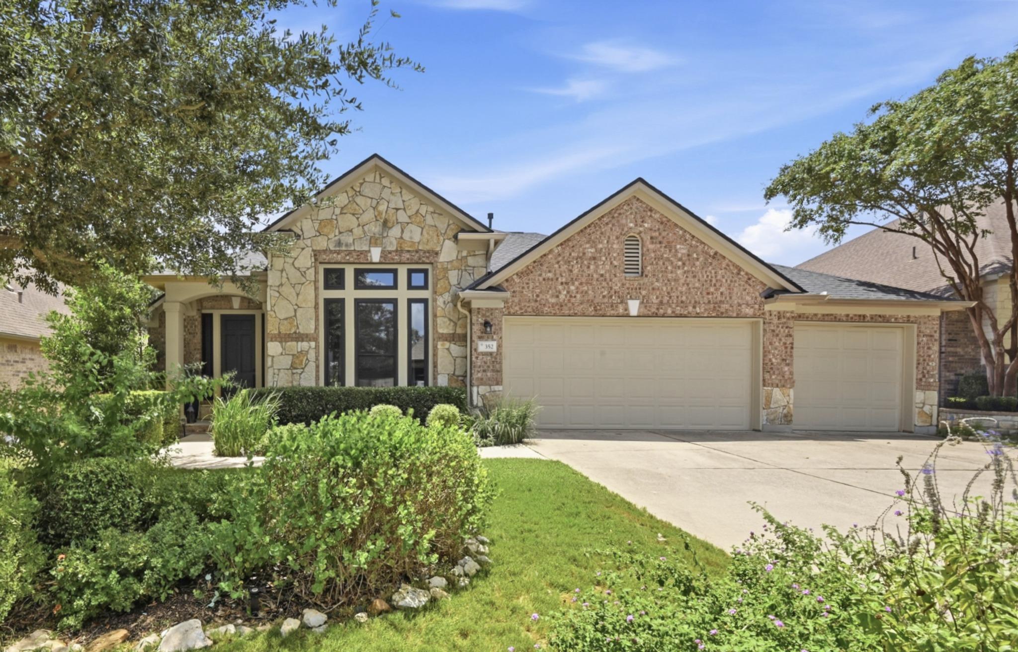 352 Wild Rose Dr — photo 1
