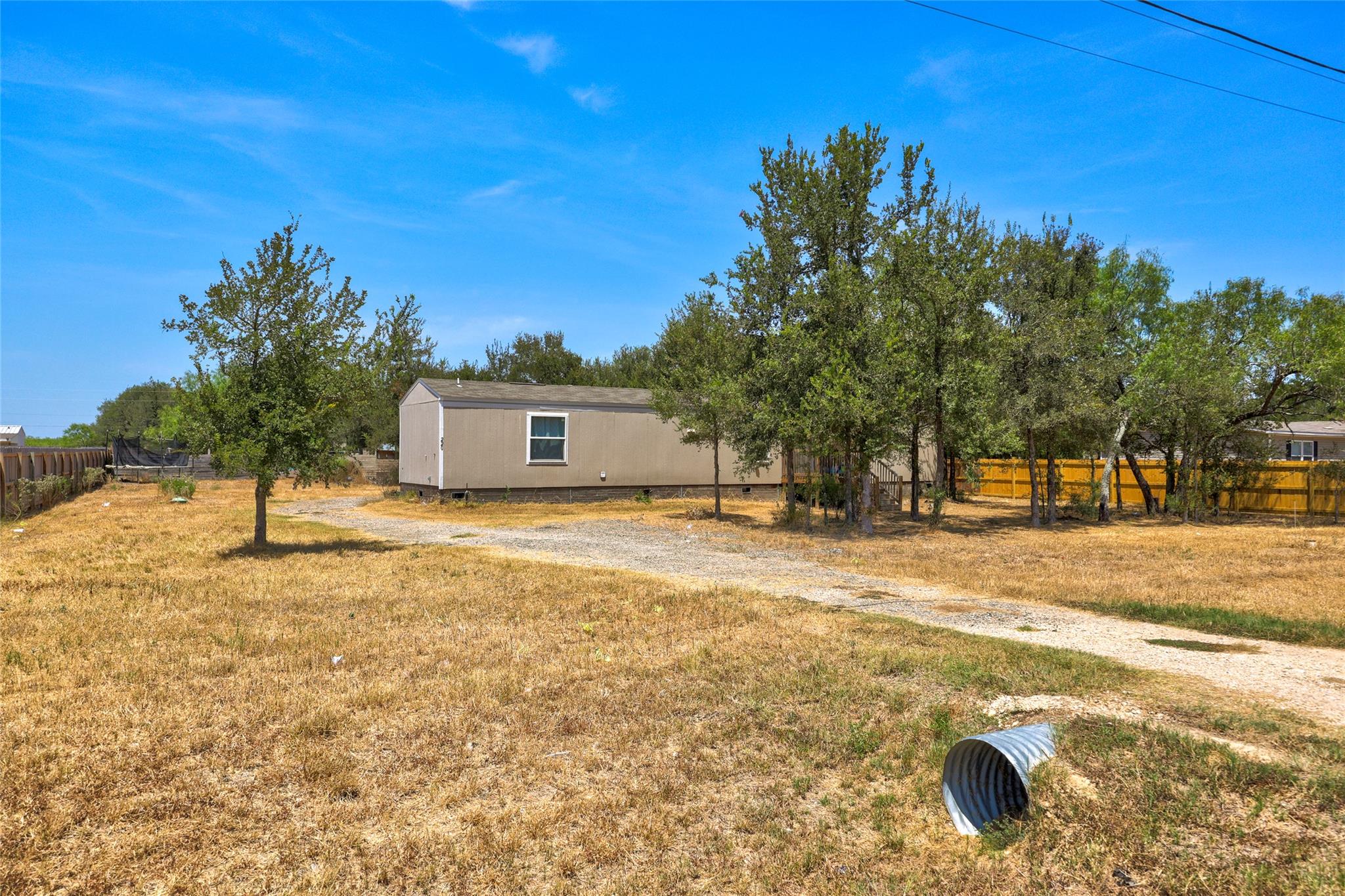 220 Ciervo St — photo 1