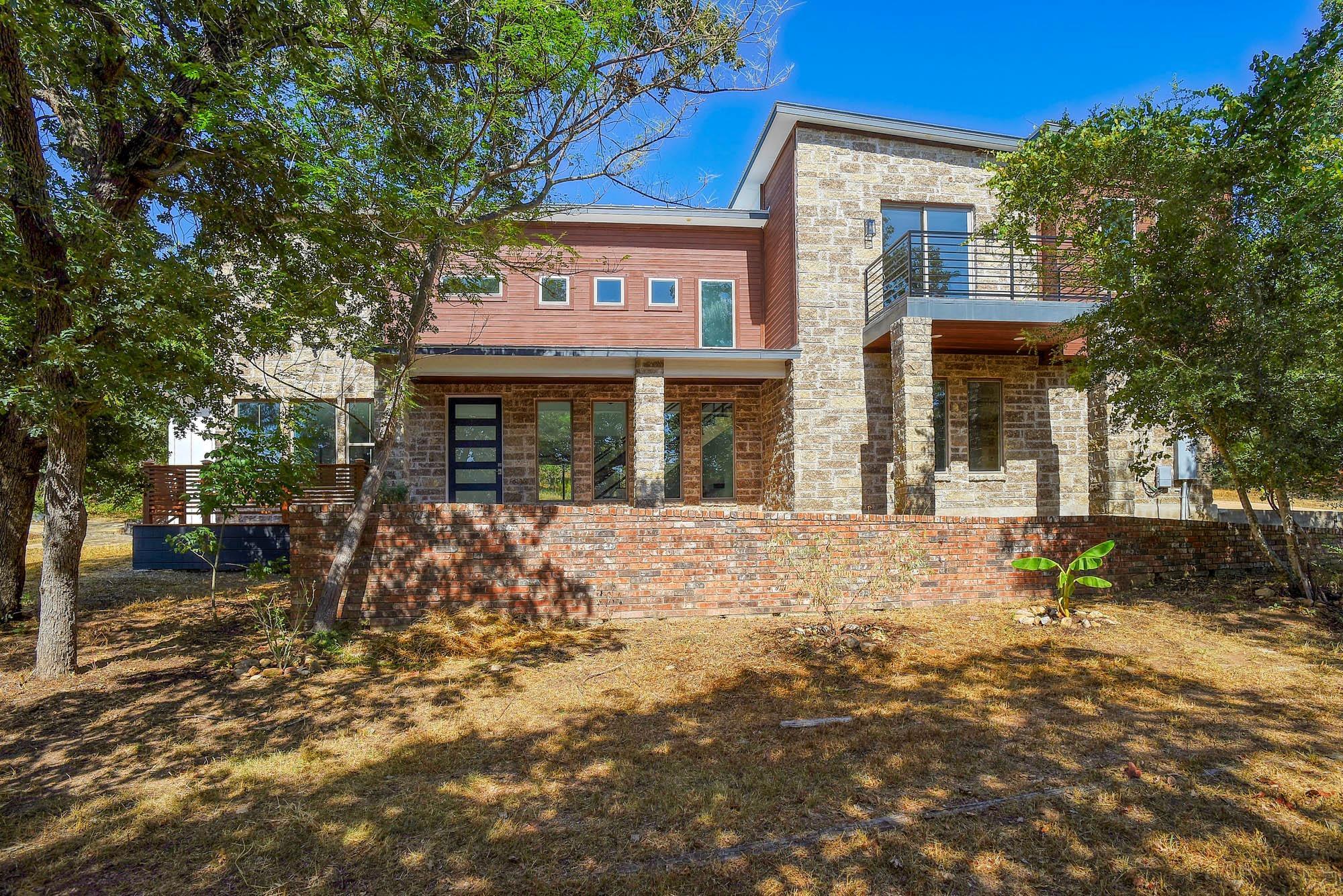 316 Tall Forest Dr — photo 1