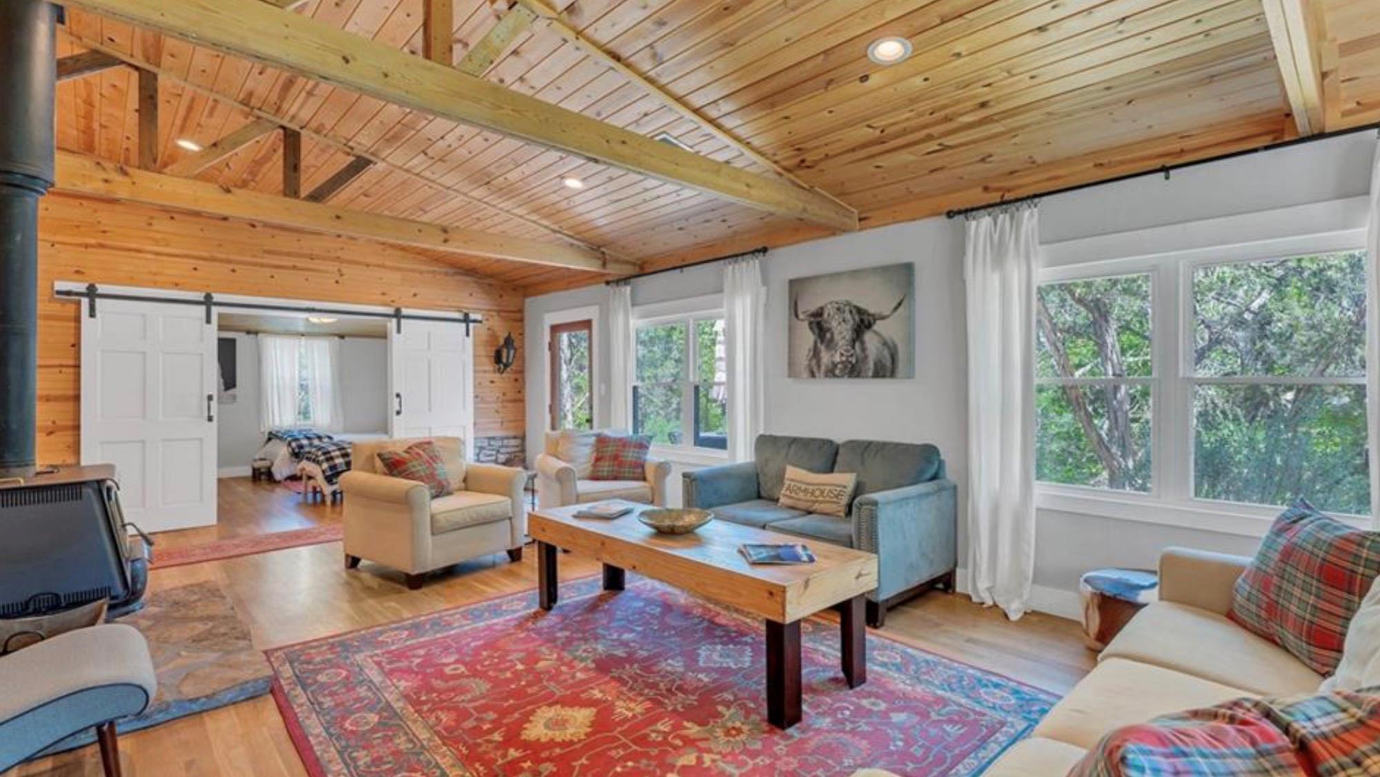 606 Deer Creek Cv — photo 1