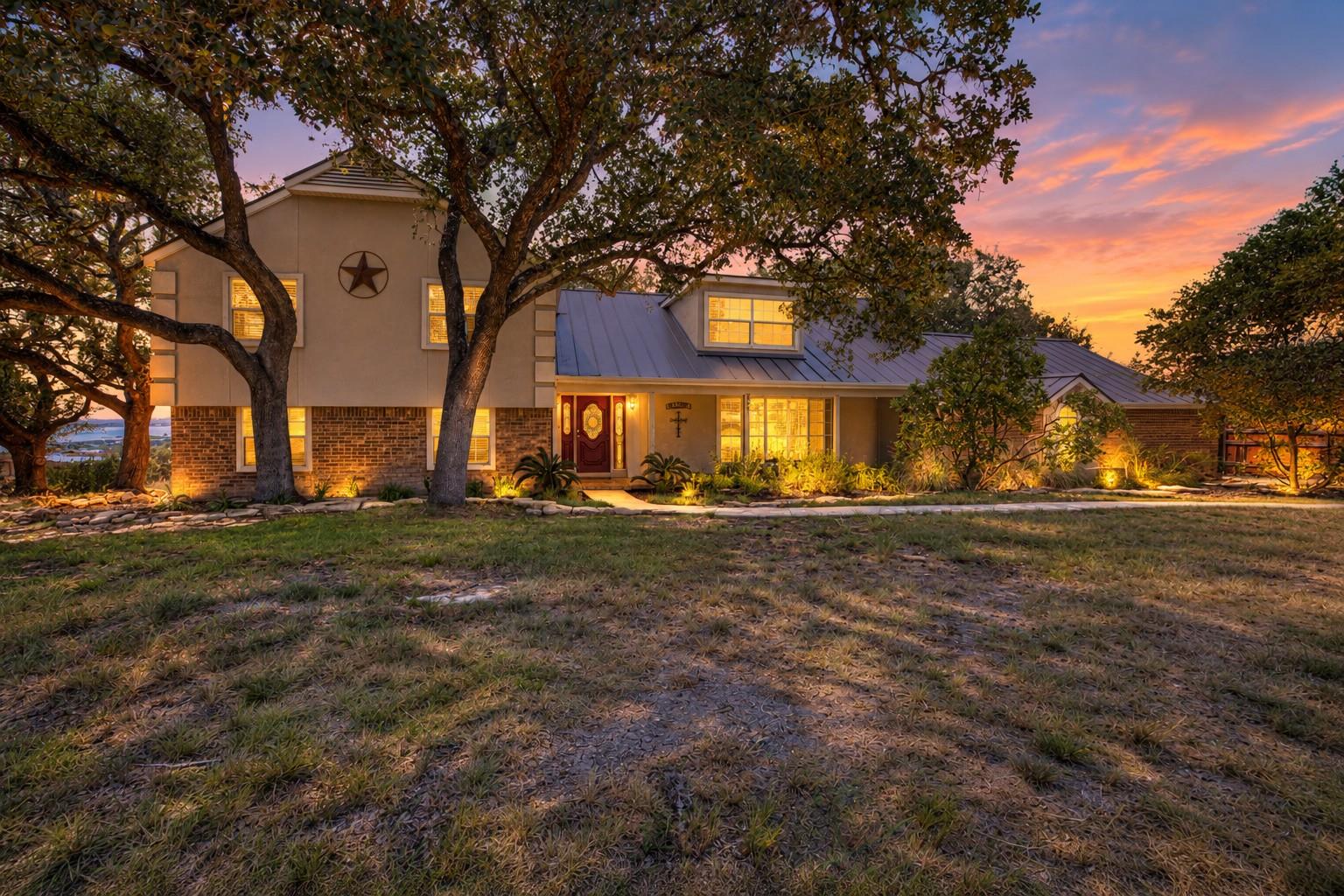 544 Military Dr — photo 1