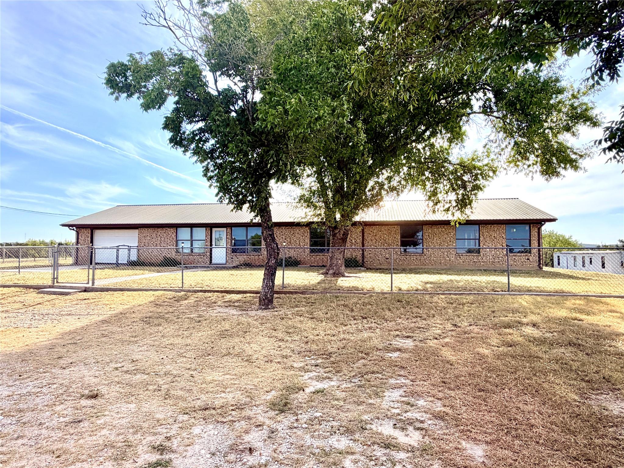 211 Fm 3023 None S — photo 1