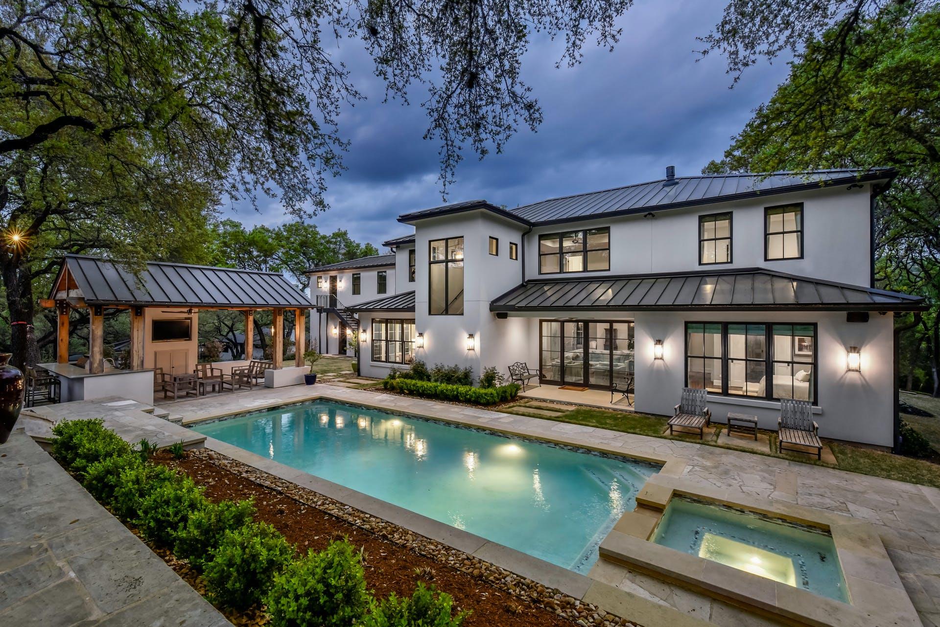 3604 Westlake Dr — photo 1