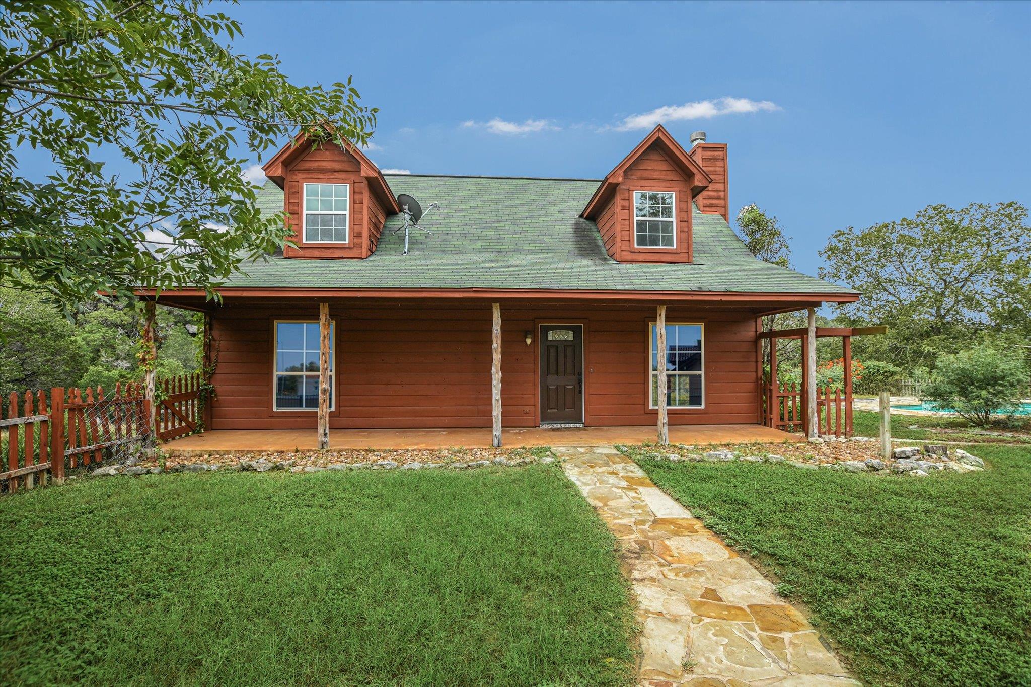 2355 Sandy Point Rd — photo 1