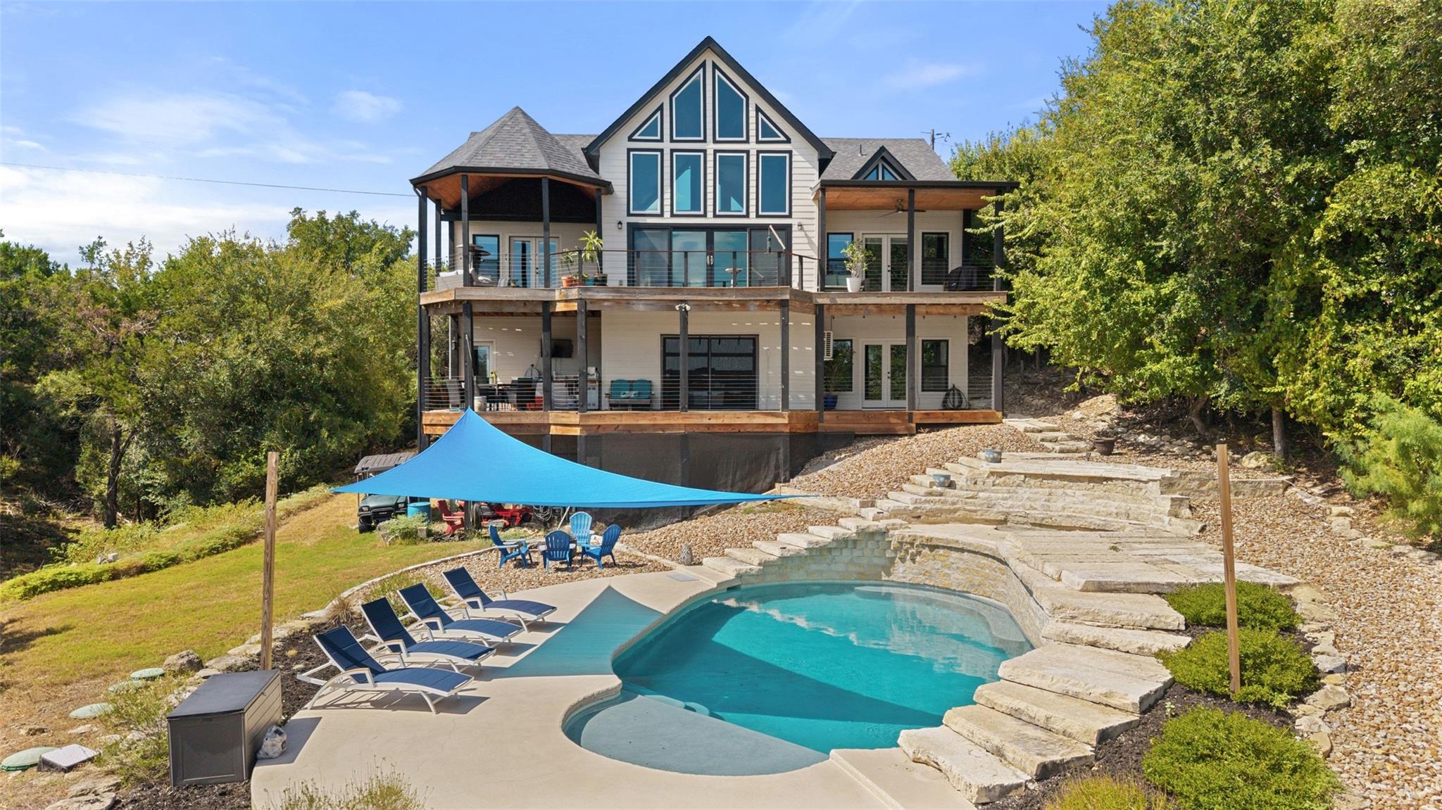 1289 Lakeshore Dr — photo 1