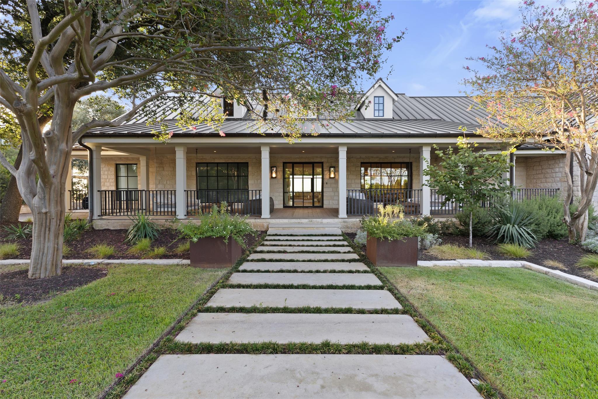 24 Cousteau Ln — photo 1