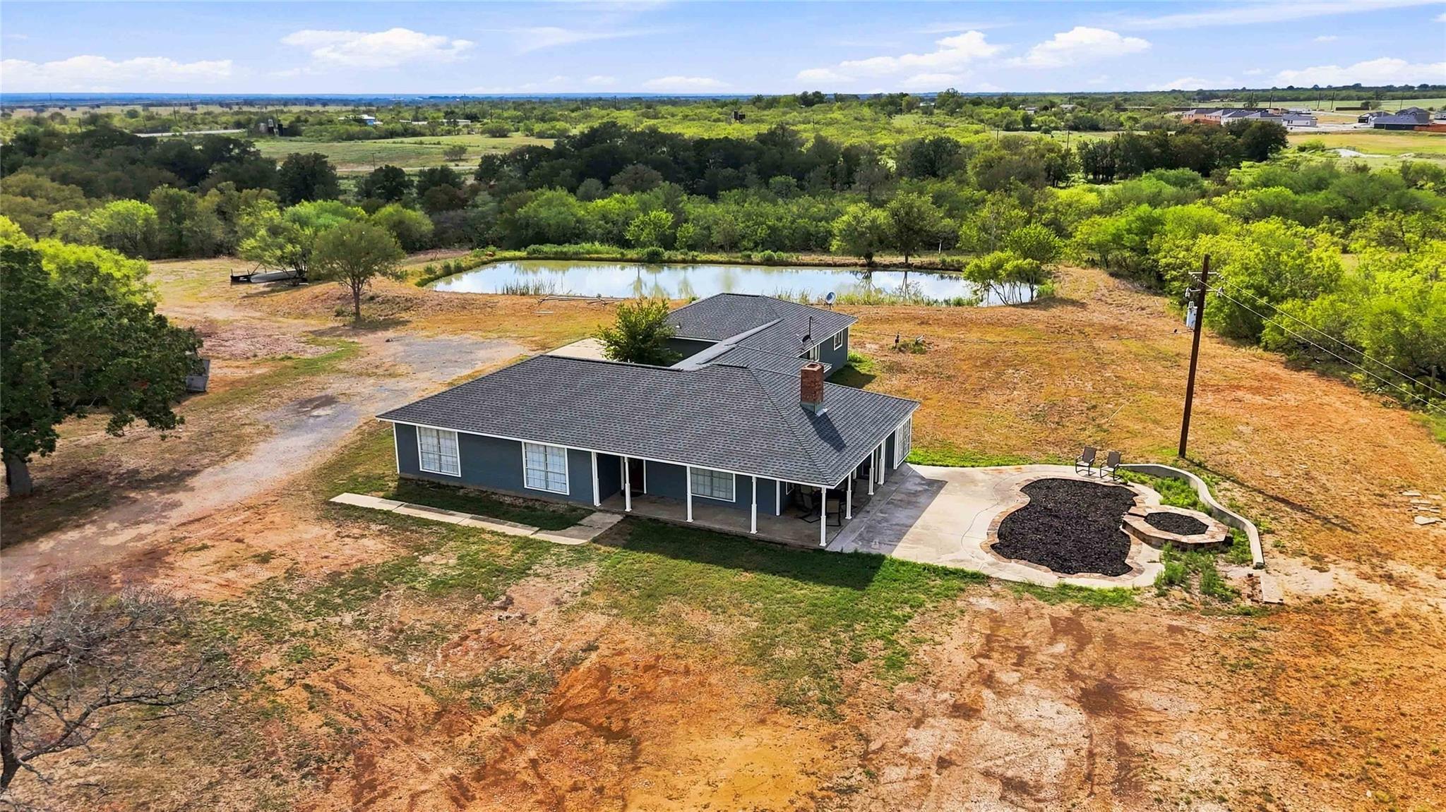 1871 Bridle Path Rd — photo 1
