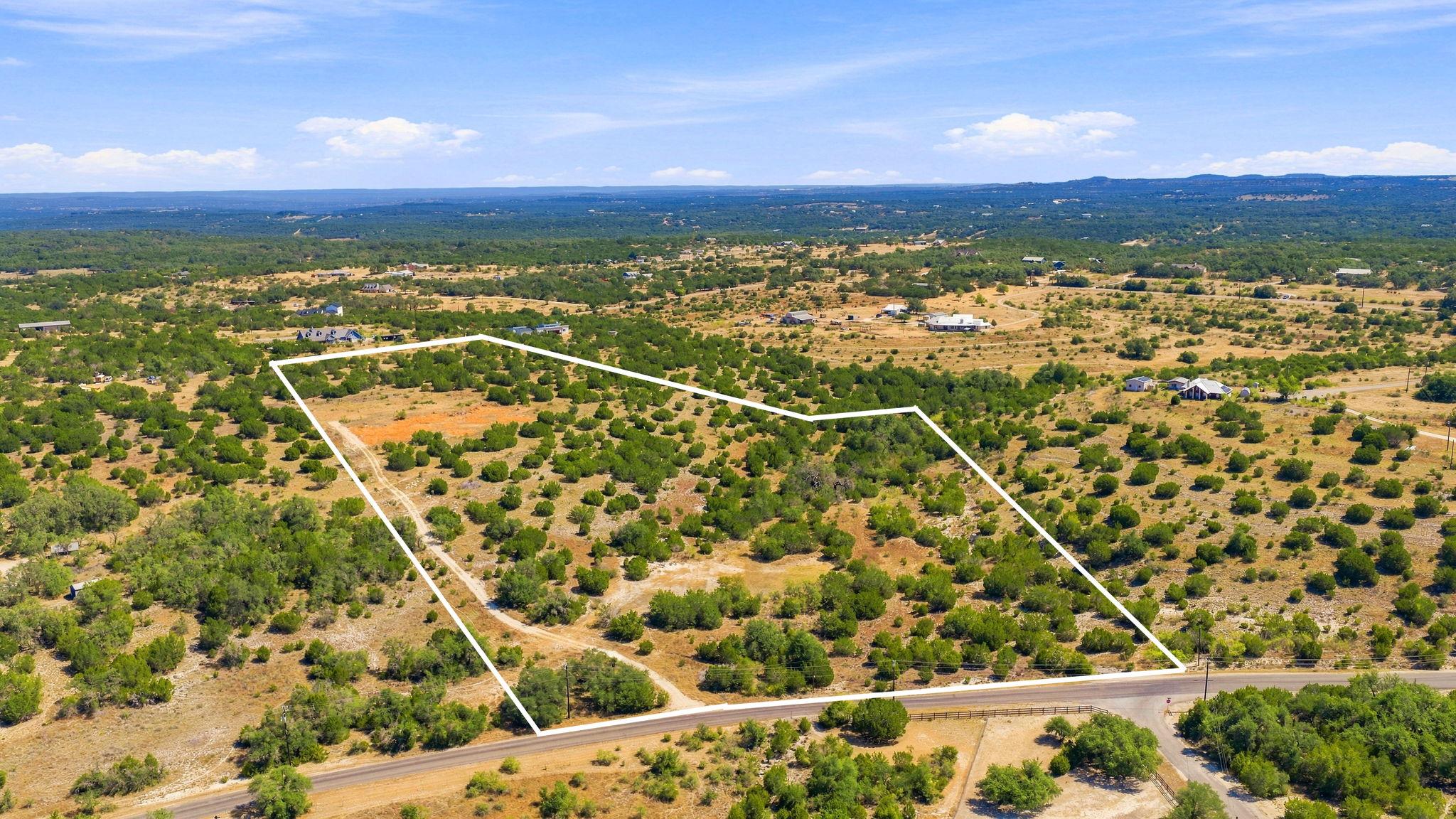 640 Sycamore Creek Dr — photo 1