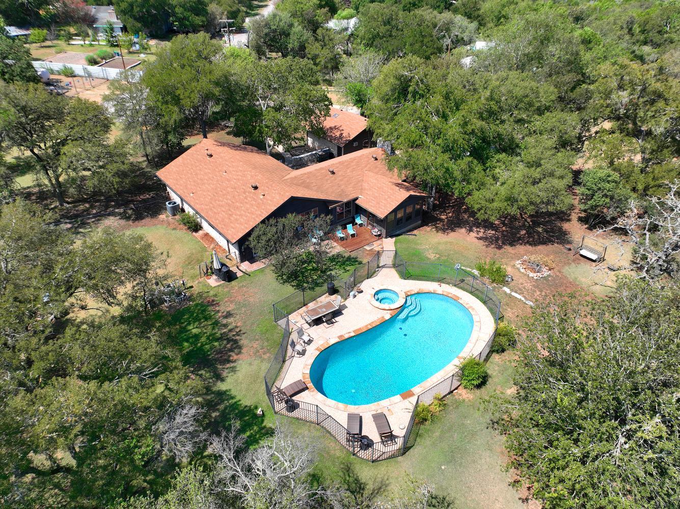 2300 Robin Rd — photo 1