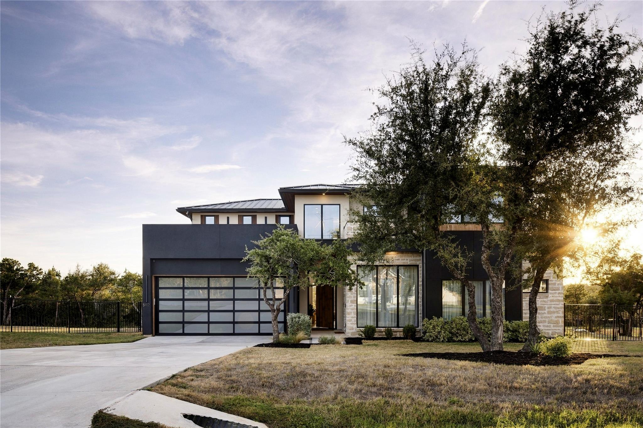 8112 Kuhn Dr — photo 1