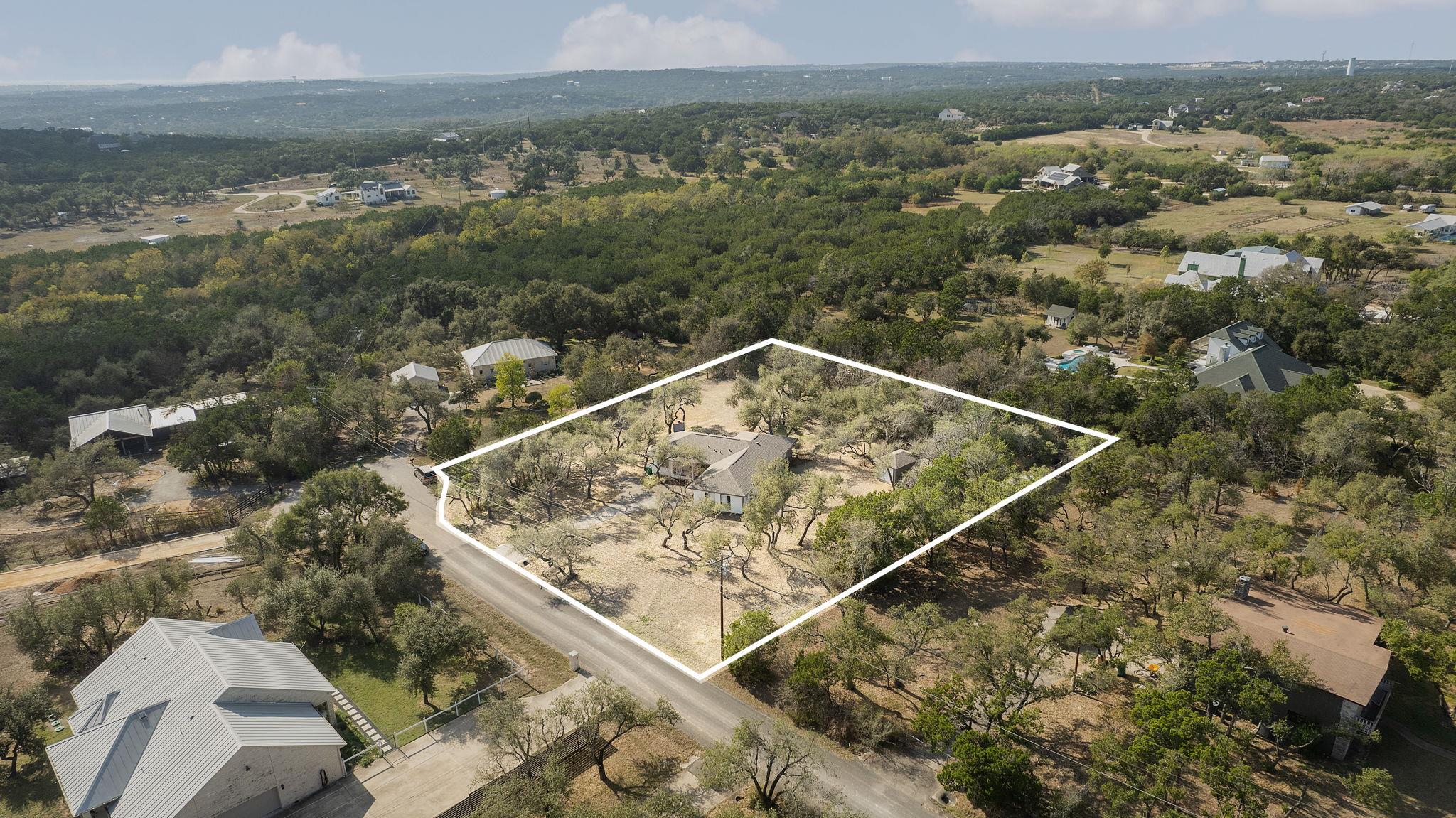 11306 Zyle Ln — photo 1