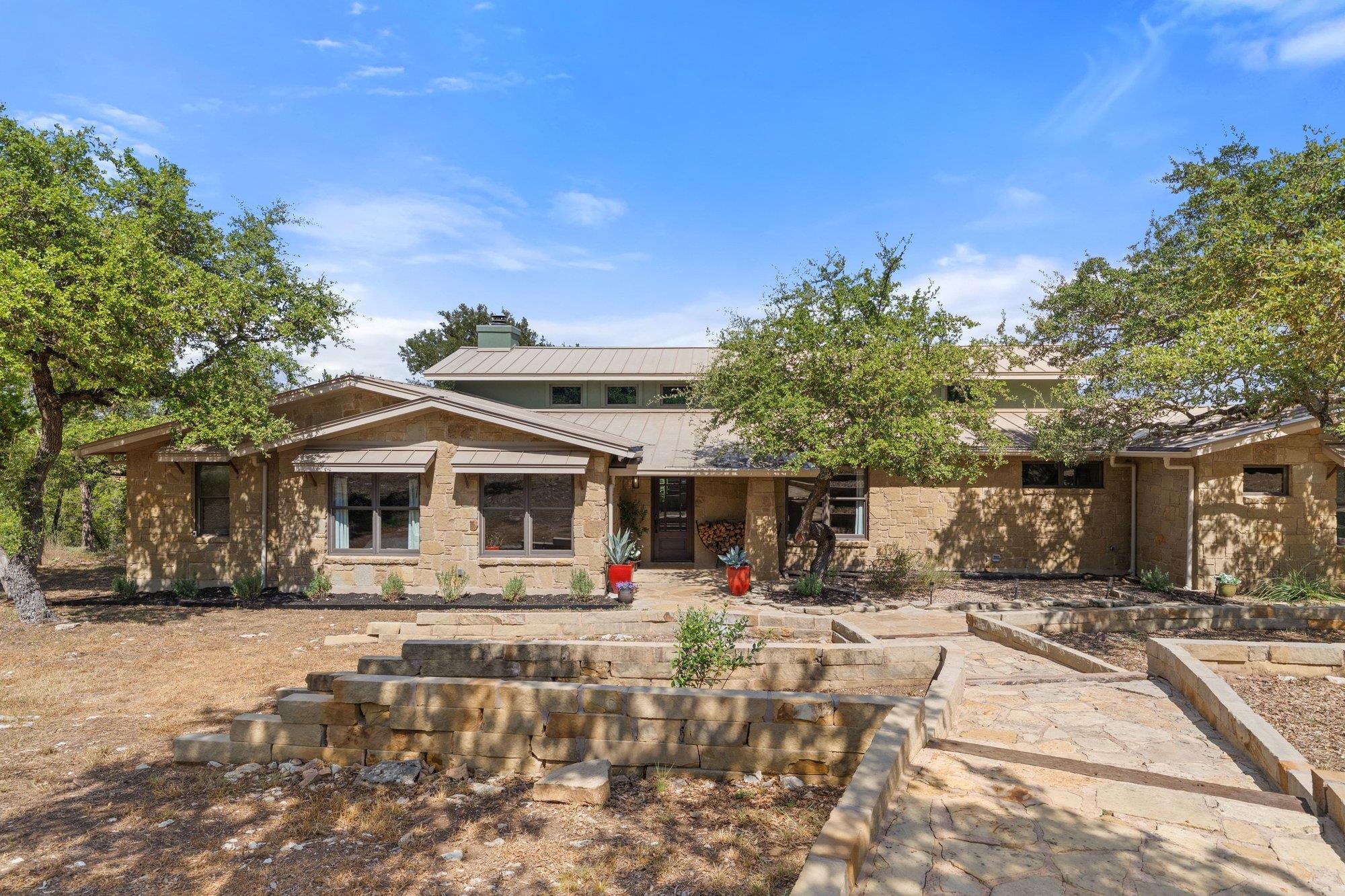 10598 Davy Crockett Dr — photo 1