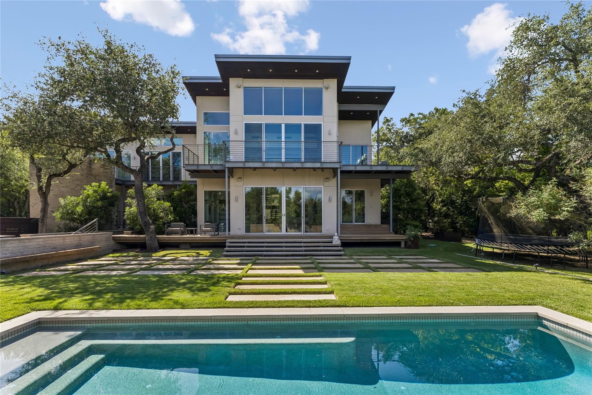 16 Sundown Pkwy — photo 1