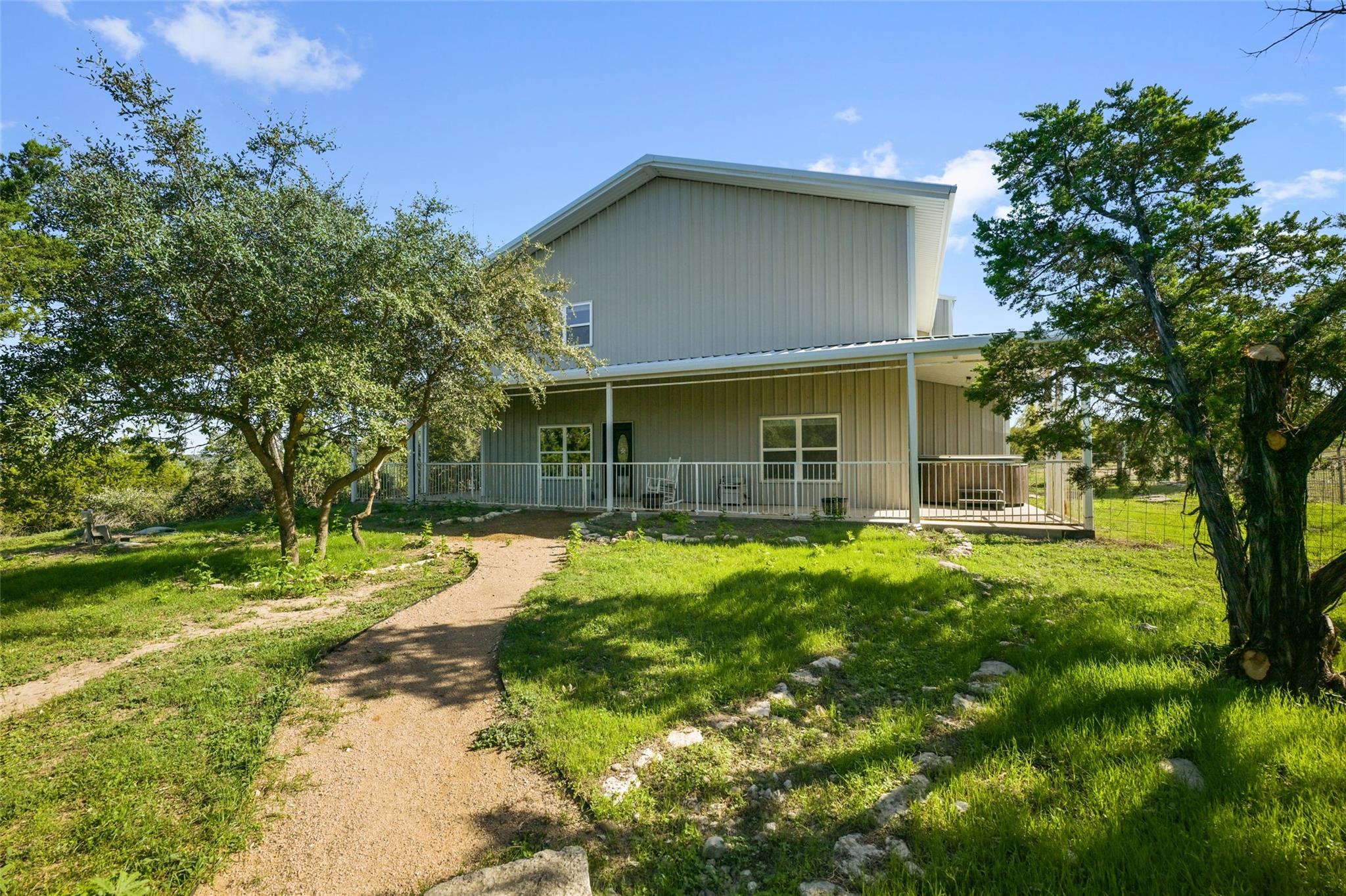 1101 Roy Creek Trl — photo 1